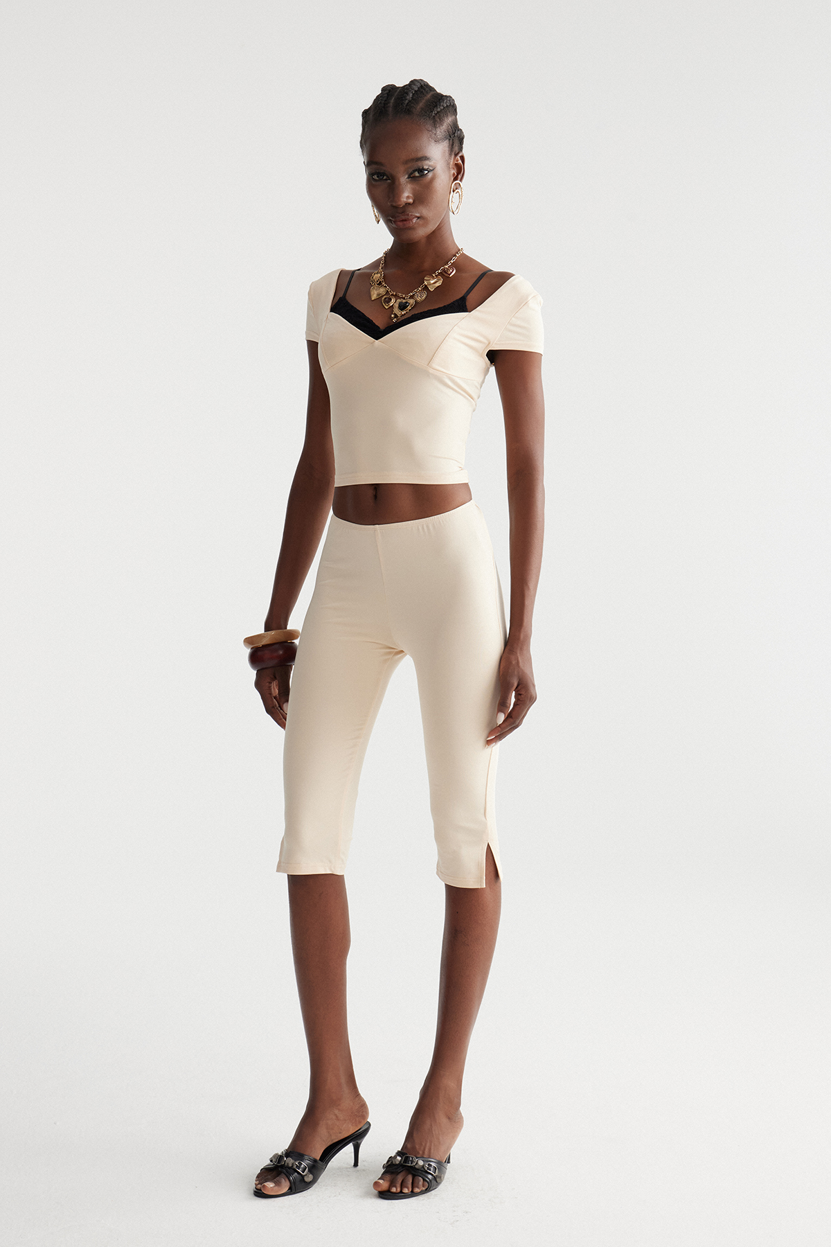 Imke Deconstruct Capri Pants Set