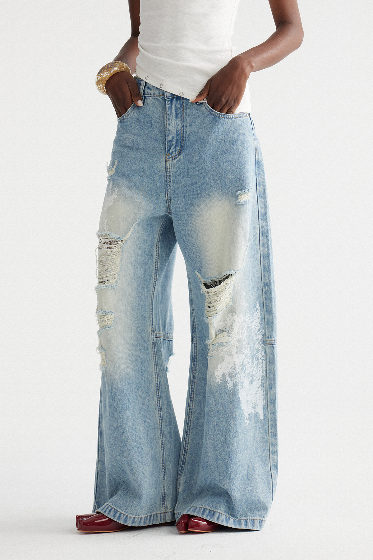 Imona Ripped Barrel Jeans