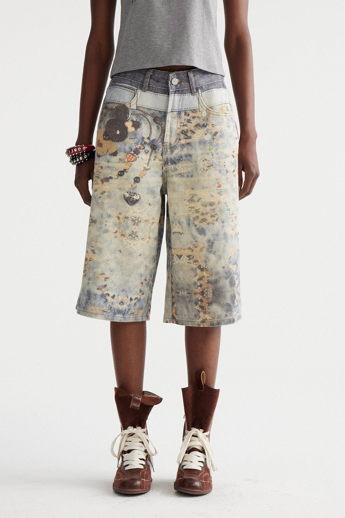 Inaaya Leopard Print Capri Jeans
