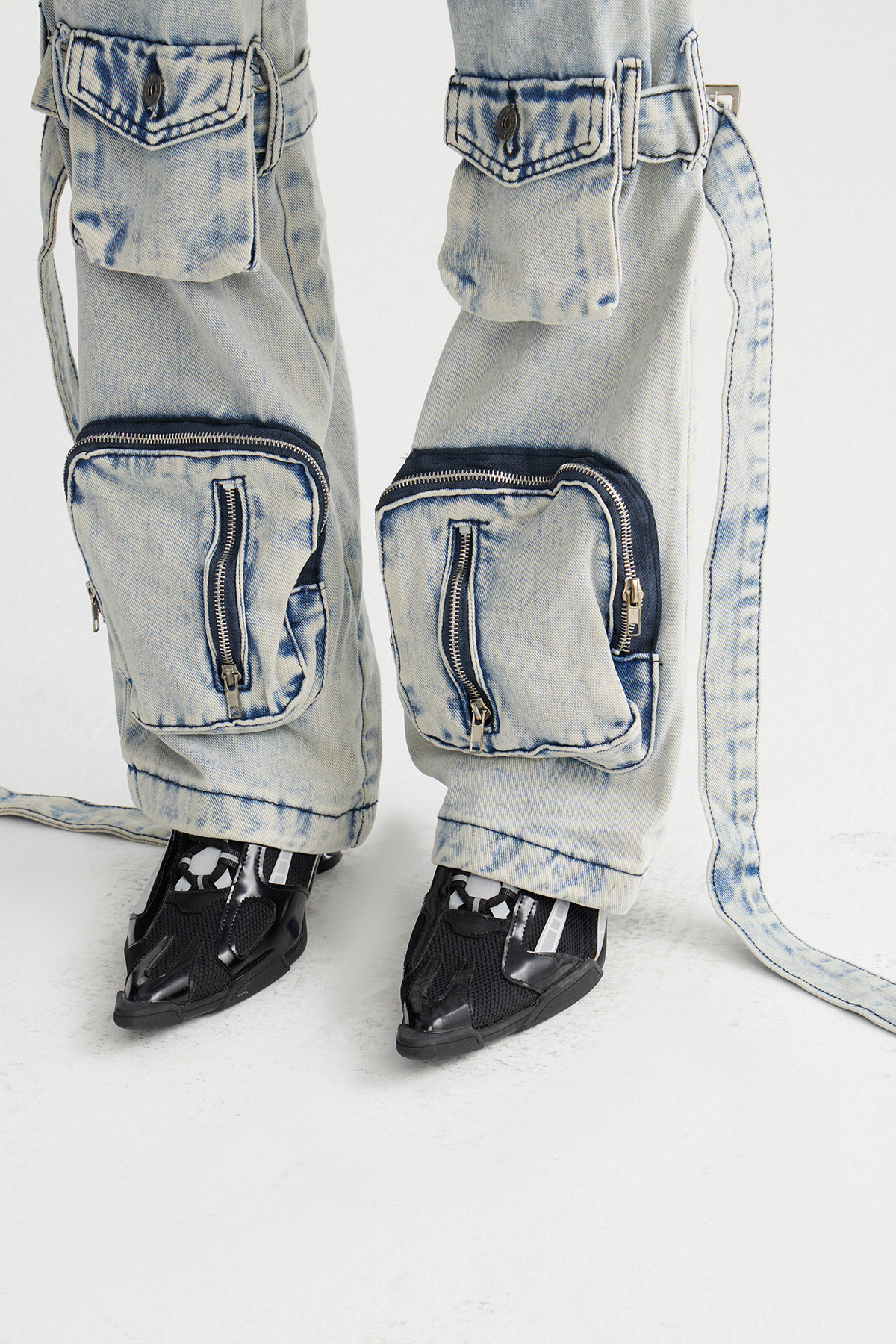 Inacio Zipper Cargo Jeans