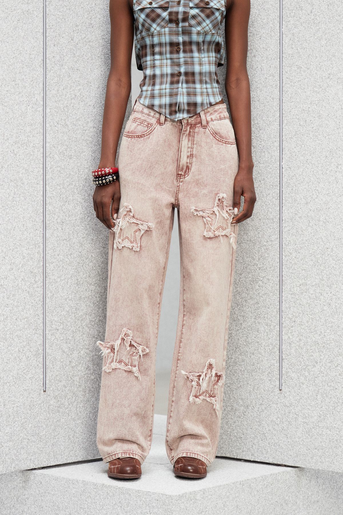 Inger Star Barrel Jeans In Pink