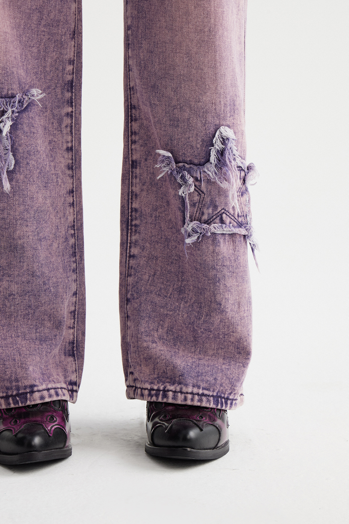 Inger Star Barrel Jeans In Purple
