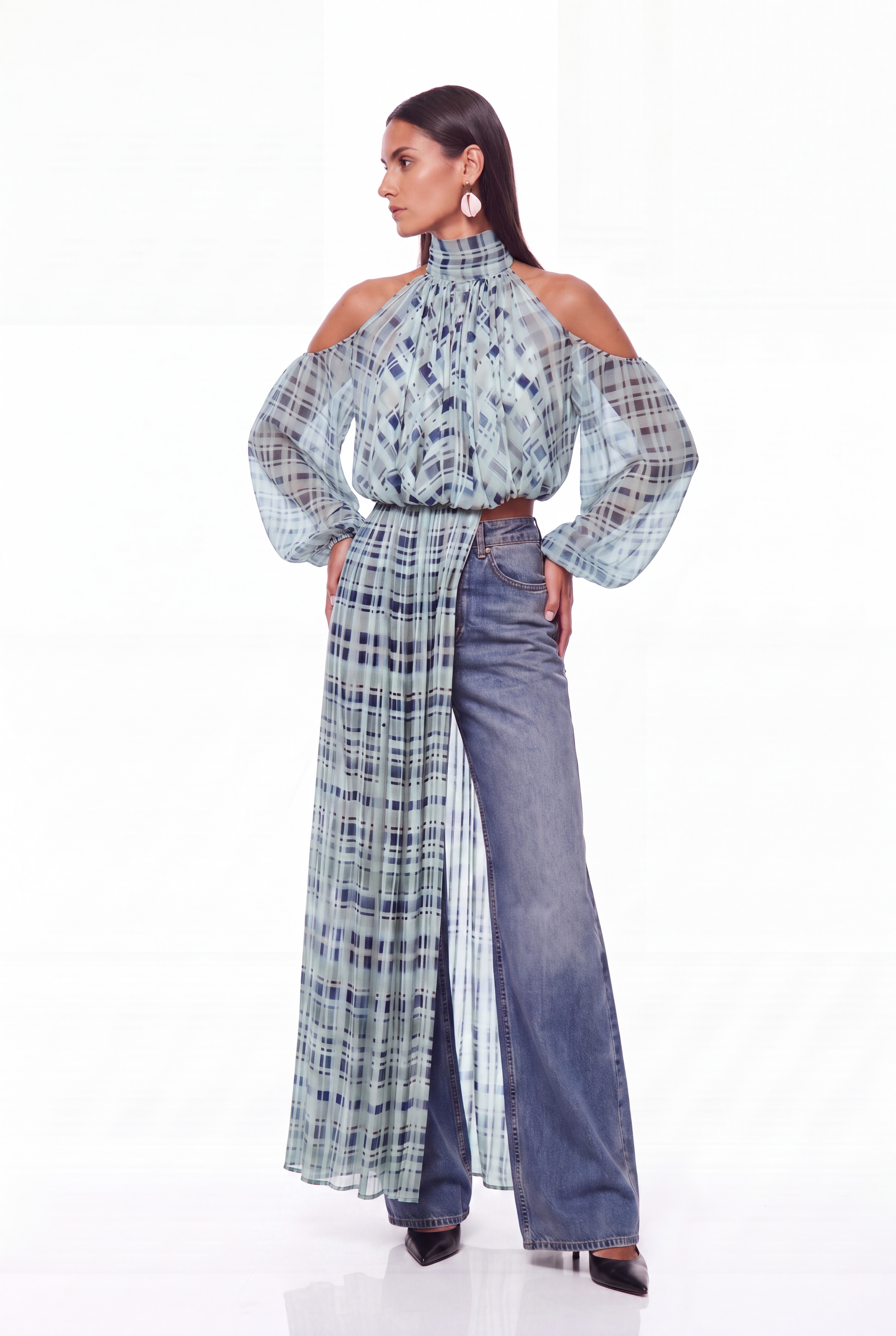 Inigo Halter Neck Grid Fringe Top