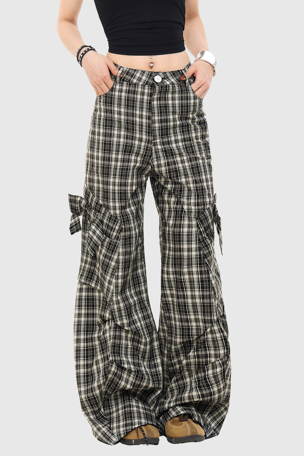 Inti Plaid Bow Cargo Pants