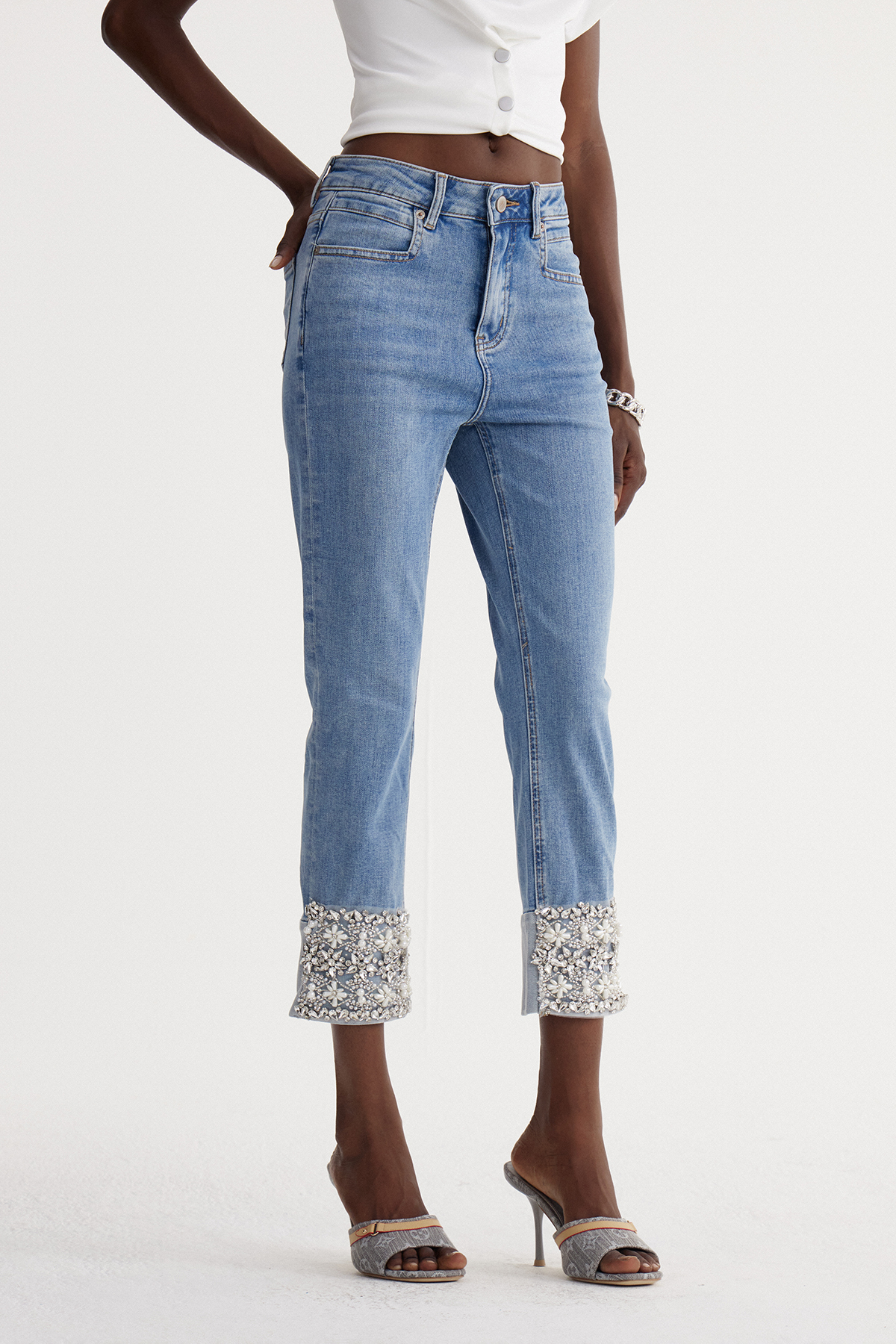 Iocasta Rhinestone Barrel Jeans