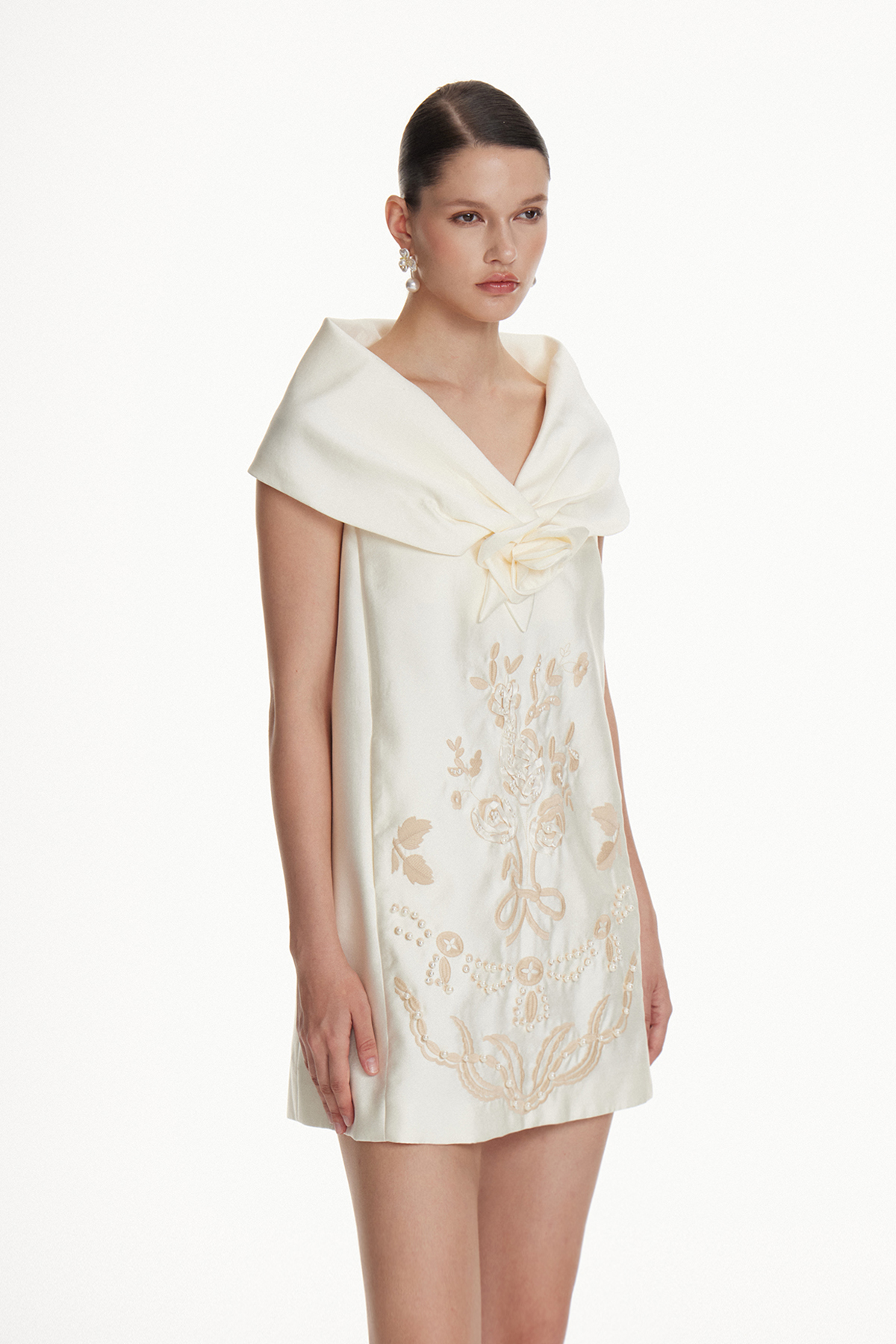 Iolaos Pearl Flower Mini Dress