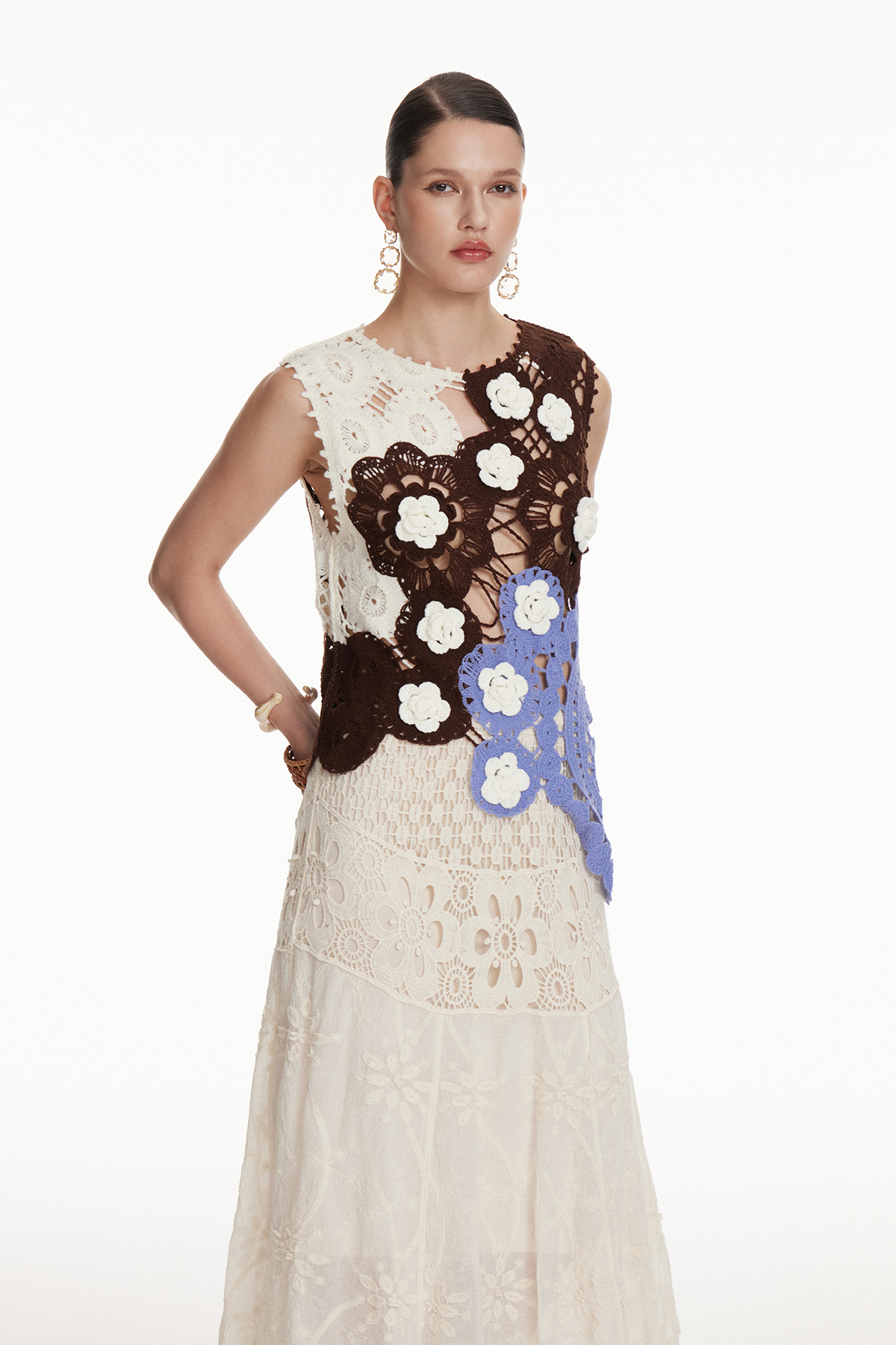 Iorwerth Crochet Flower Top In Black