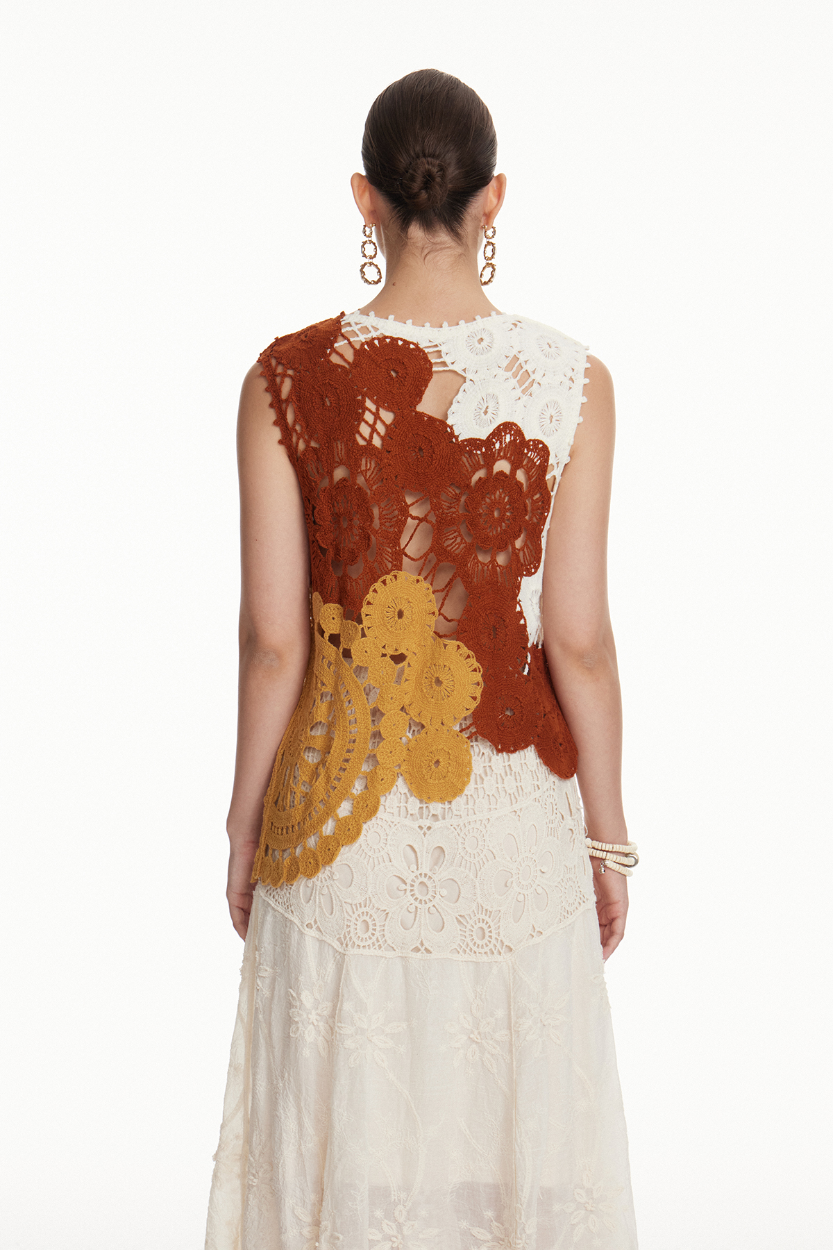 Iorwerth Crochet Flower Top In Brown