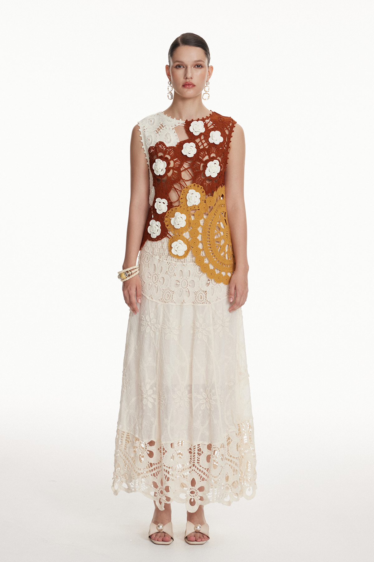 Iorwerth Crochet Flower Top In Brown
