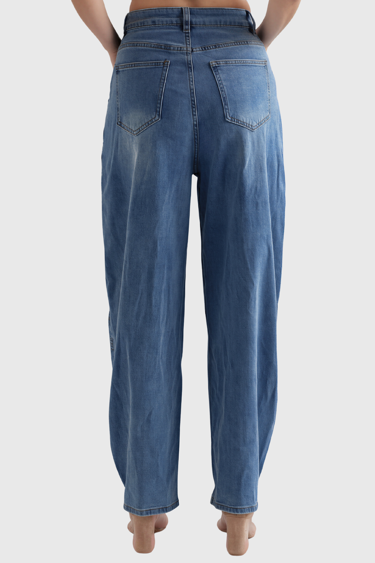 Ipati Button Baggy Jeans