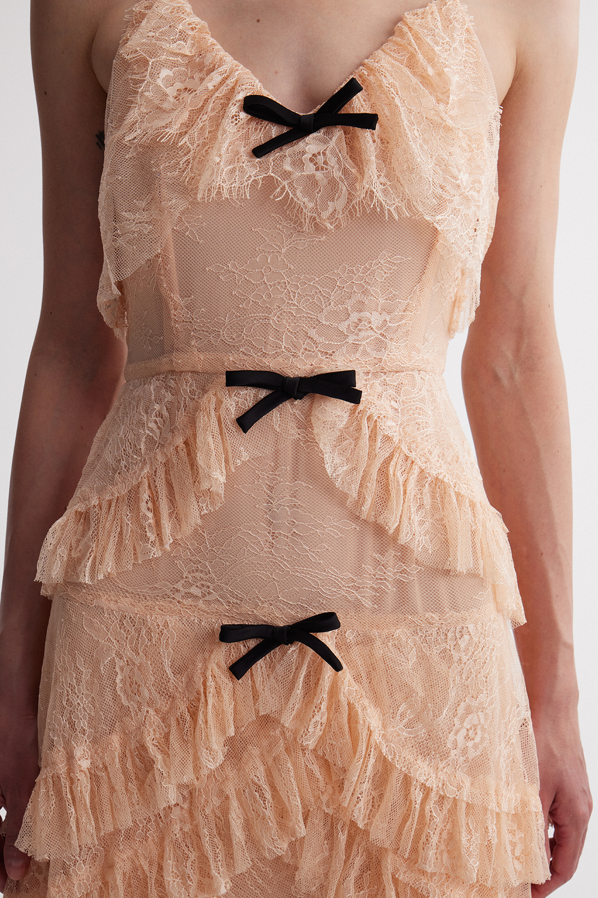 Irem Bow Tiered Lace Maxi Dress