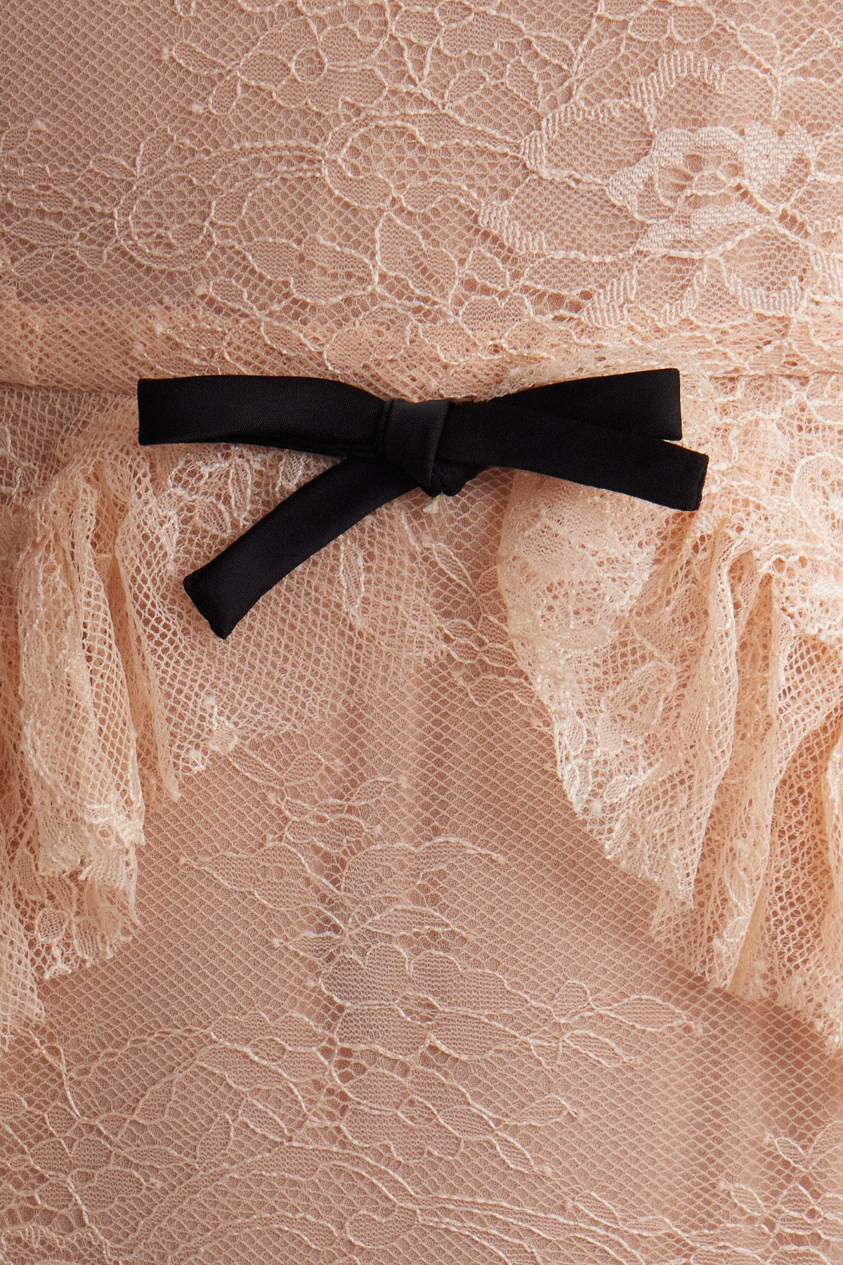 Irem Bow Tiered Lace Maxi Dress