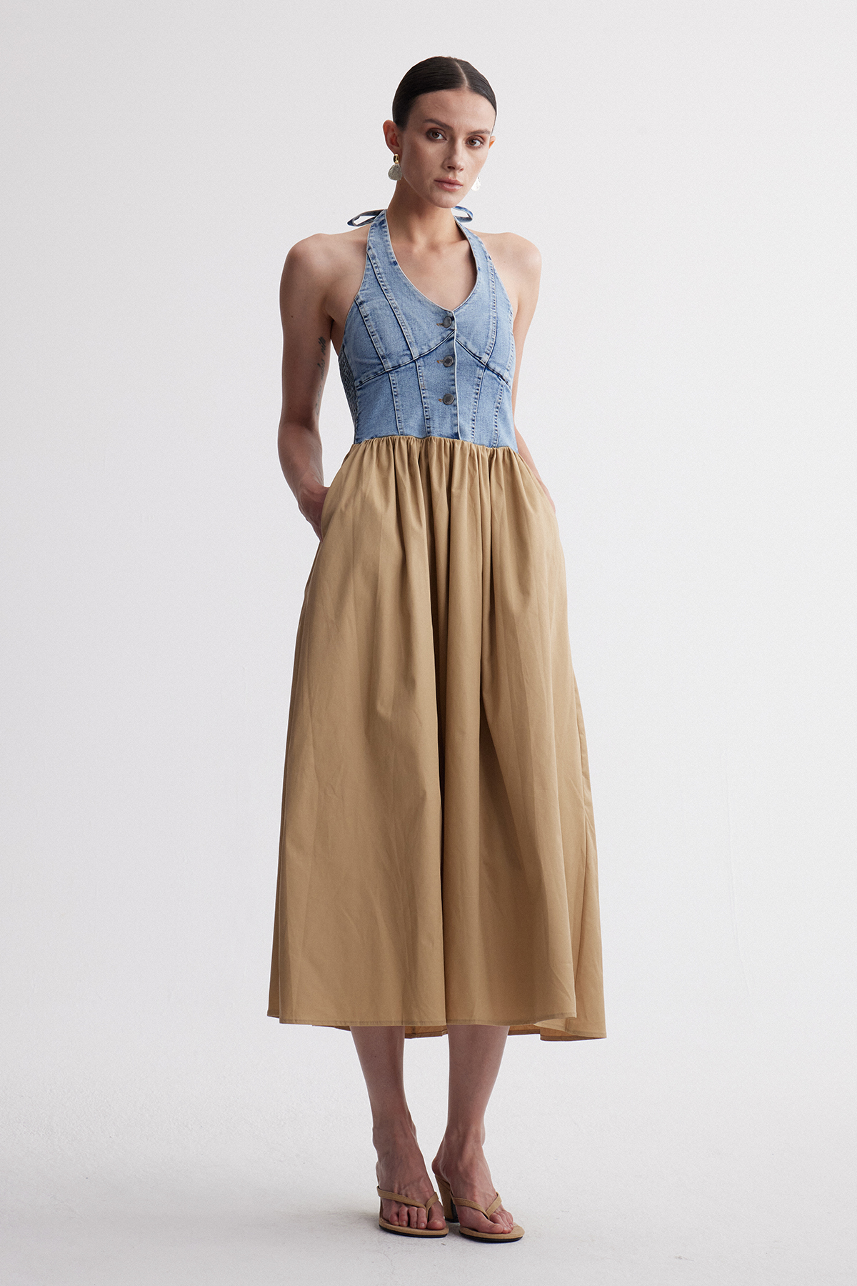 Irinushka Sleeveless Denim Midi Dress