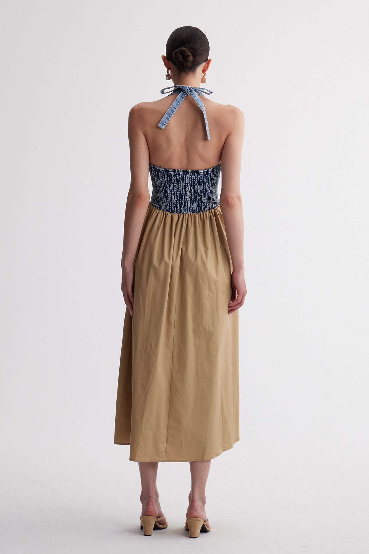 Irinushka Sleeveless Denim Midi Dress