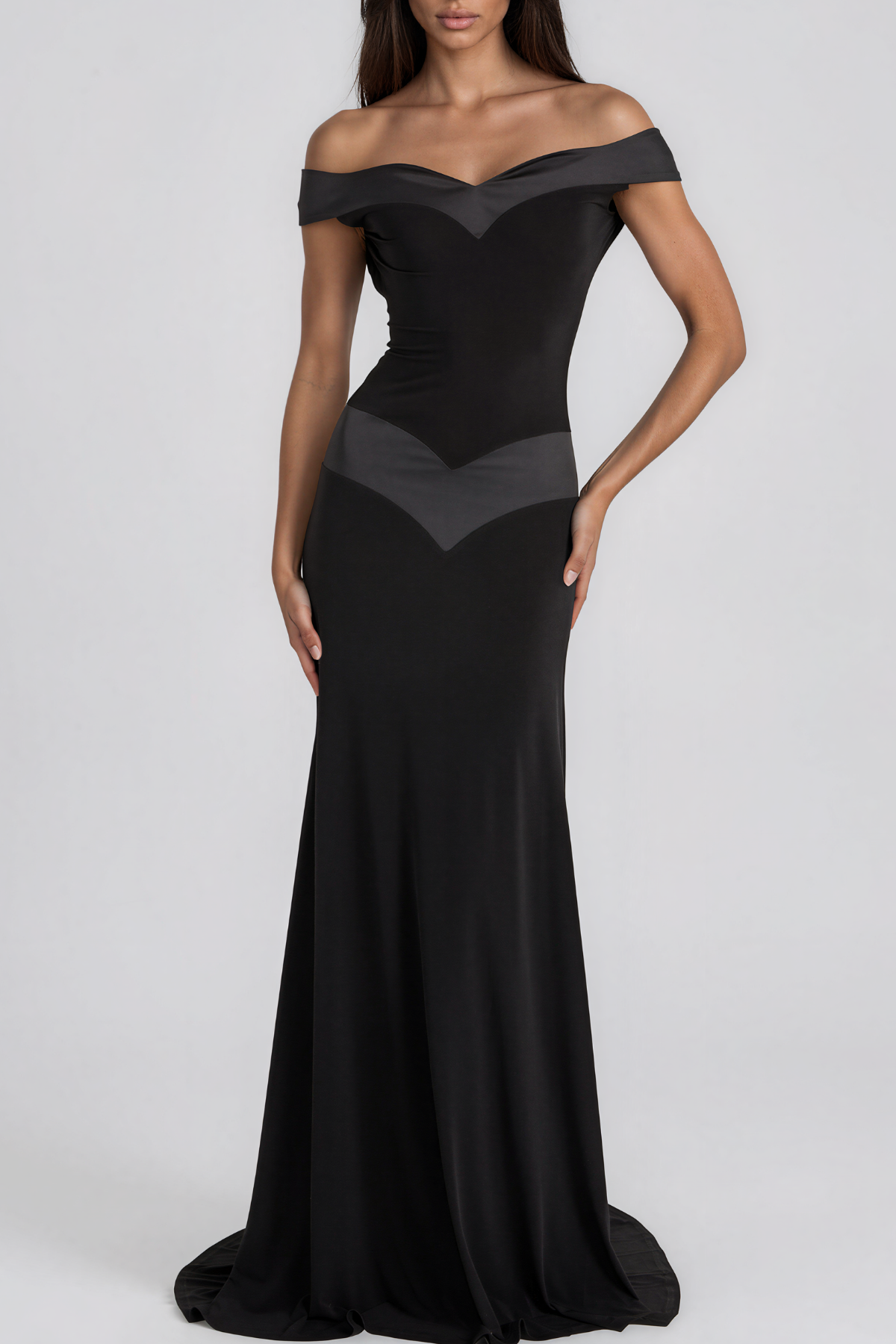 Irmtrud Backless Cutout Maxi Dress