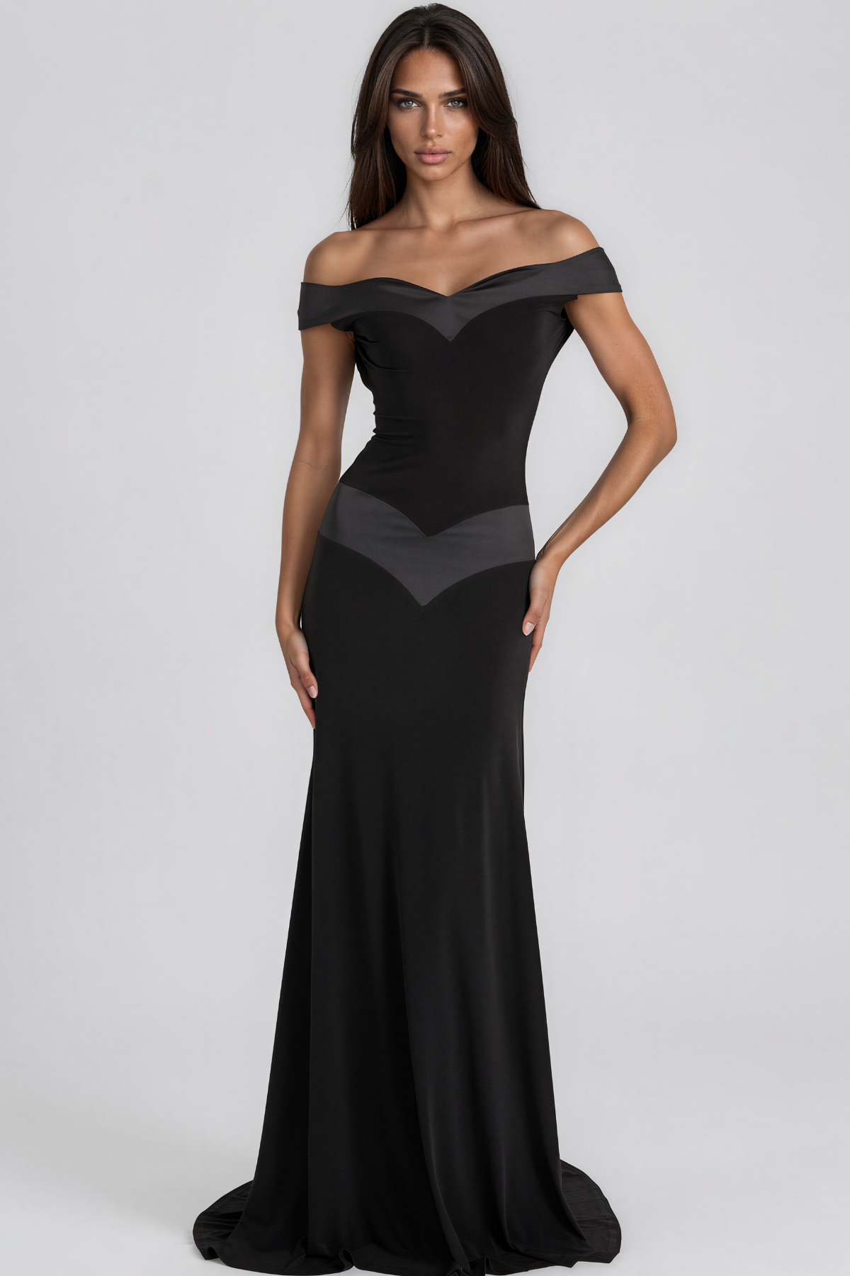 Irmtrud Backless Cutout Maxi Dress