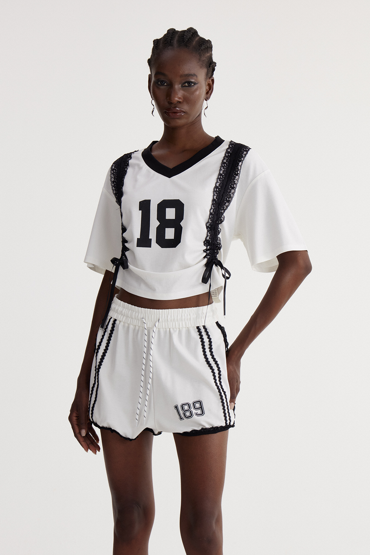 Isaaku Lace Print Shorts Set