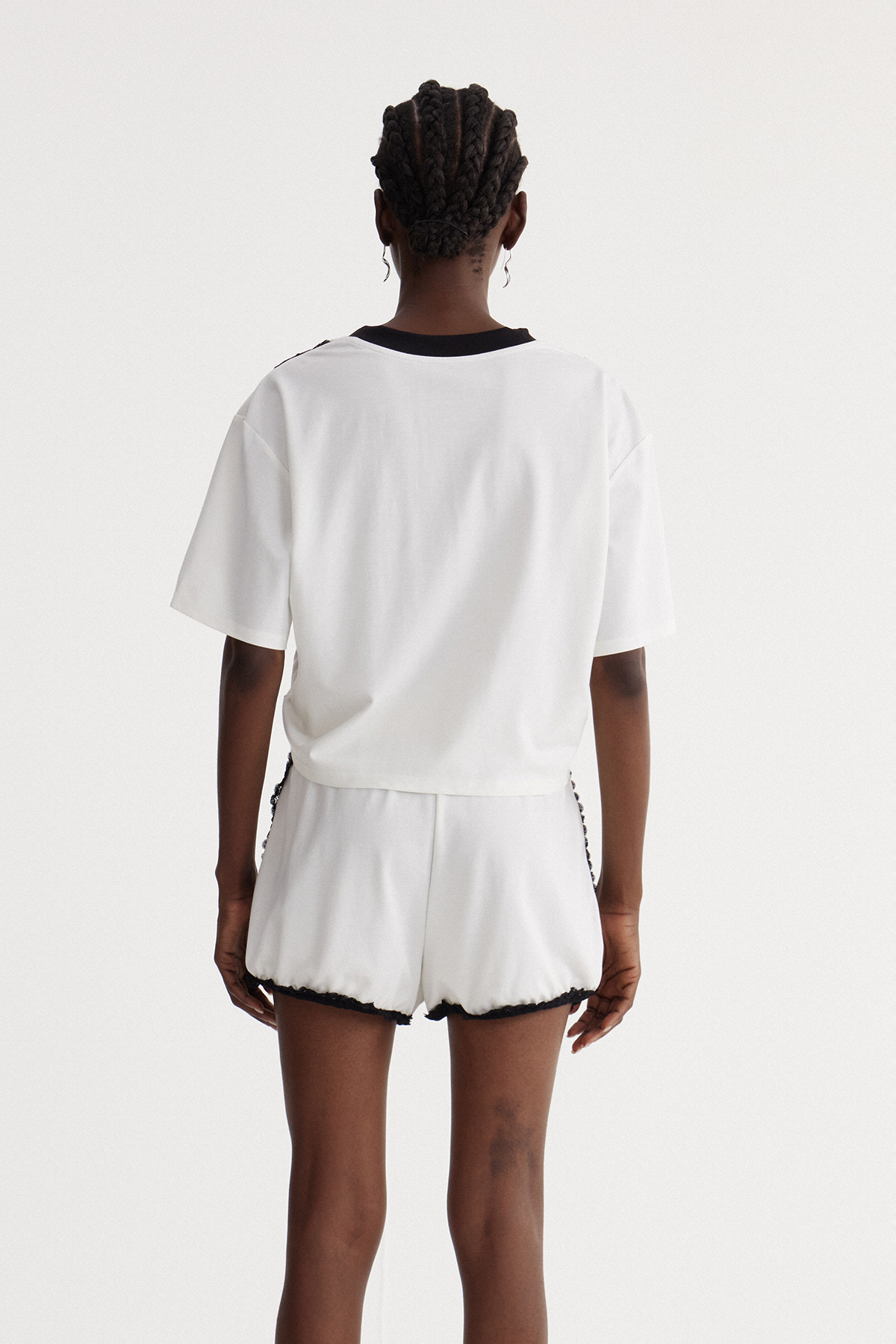 Isaaku Lace Print Shorts Set