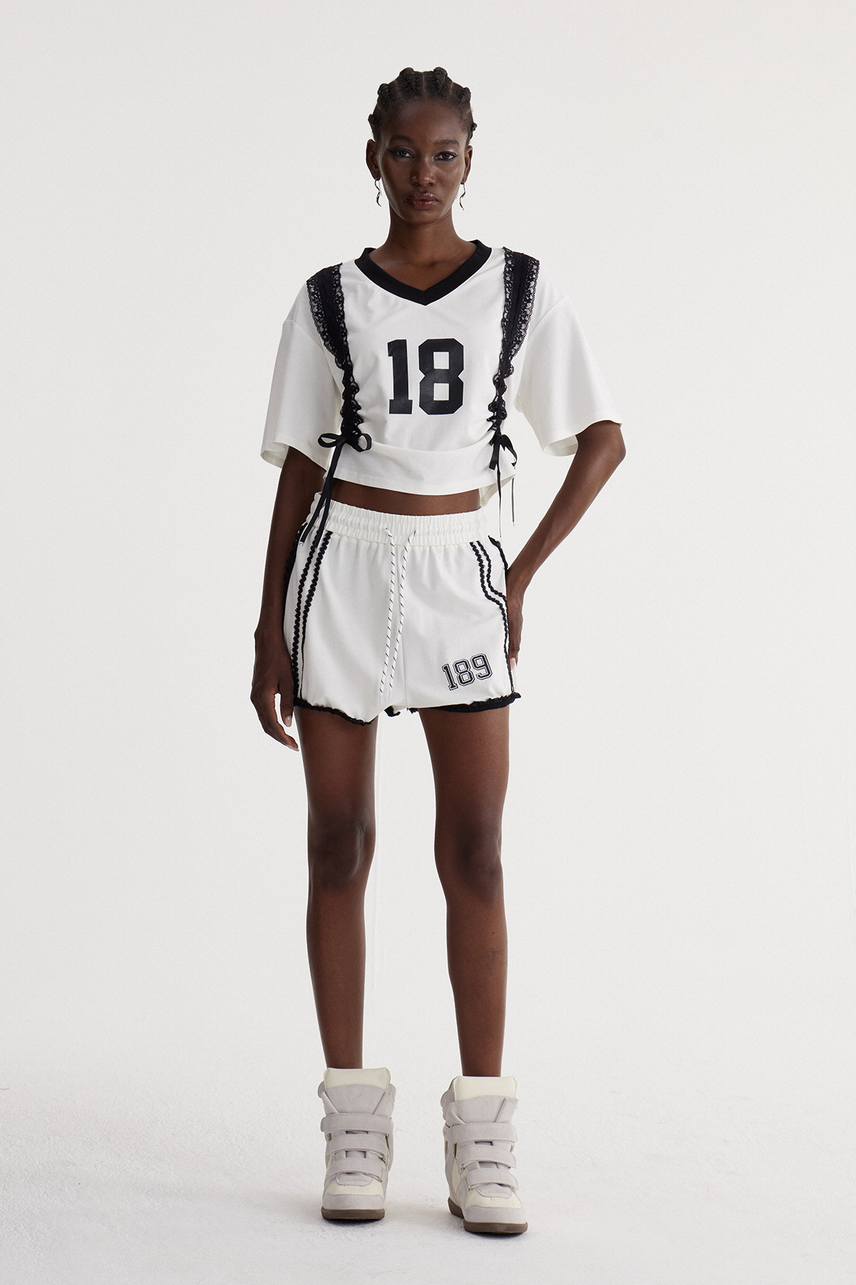Isaaku Lace Print Shorts Set