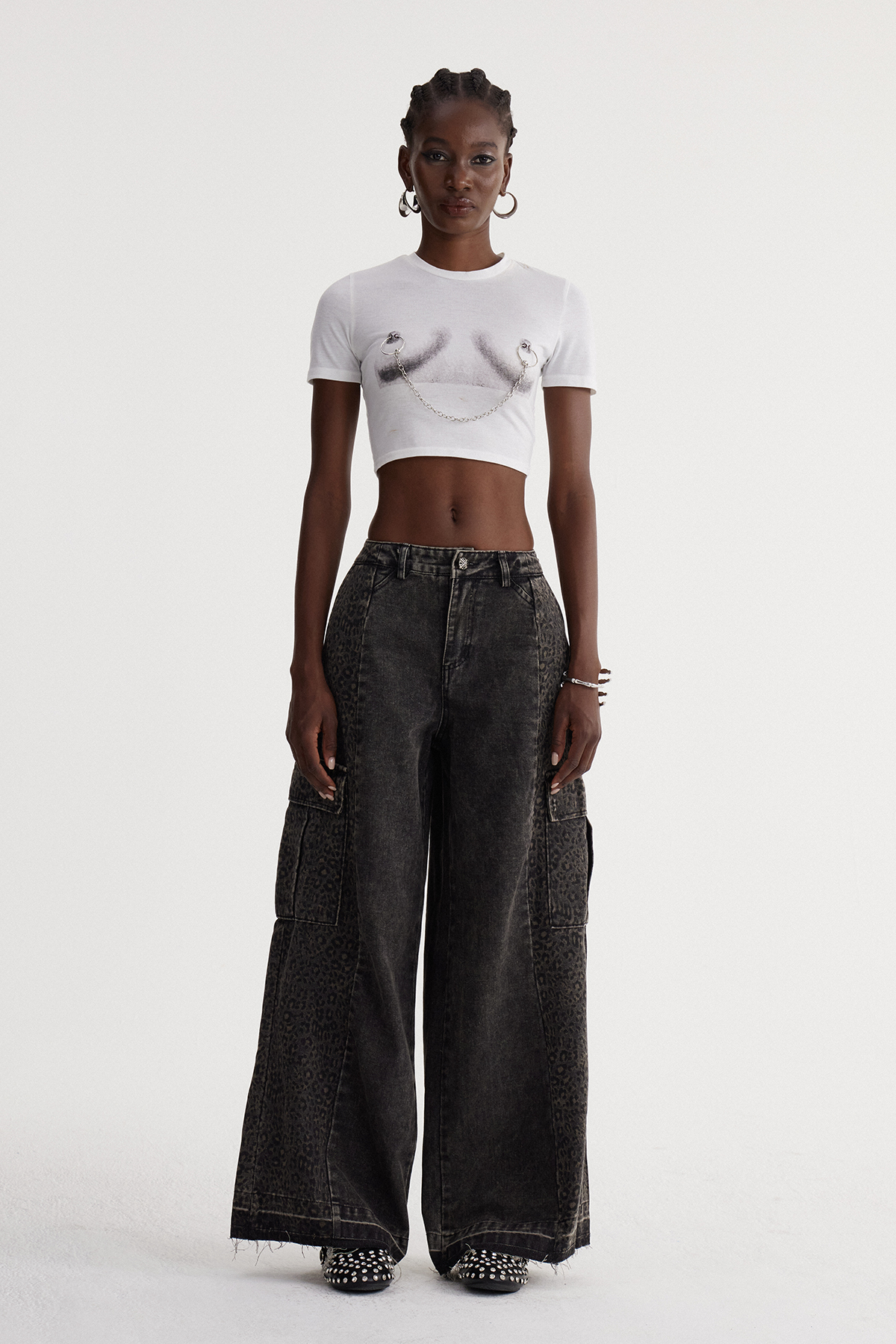Isaque Leopard Cargo Jeans
