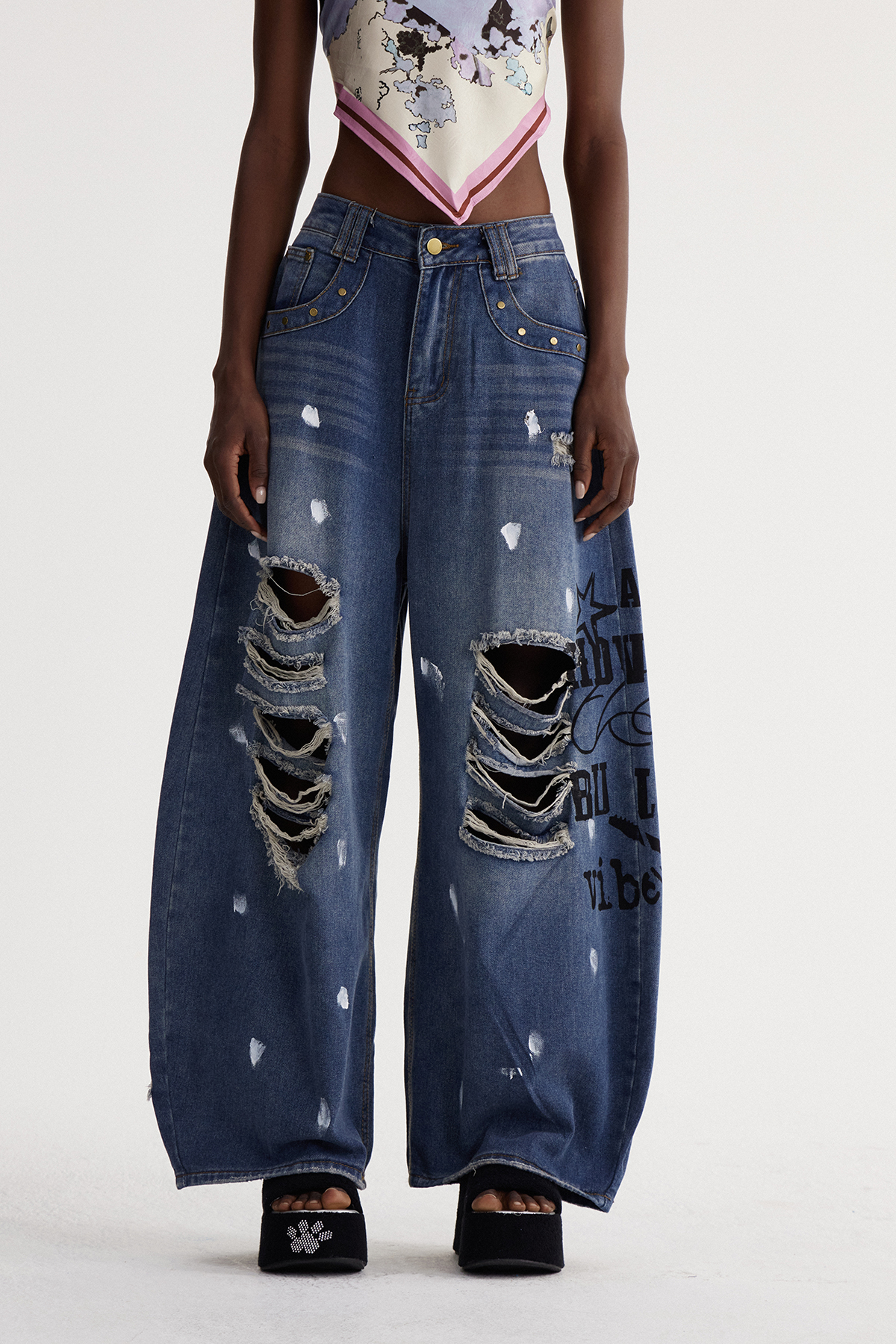 Isay Ripped Print Baggy Jeans