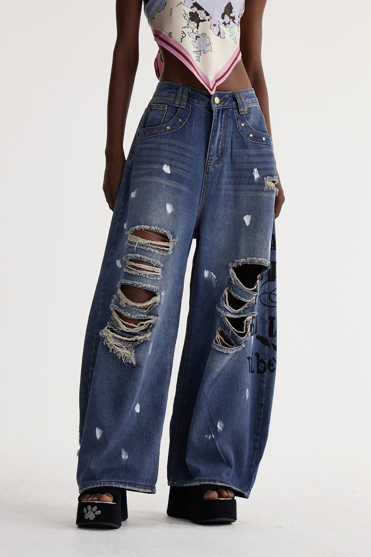 Isay Ripped Print Baggy Jeans