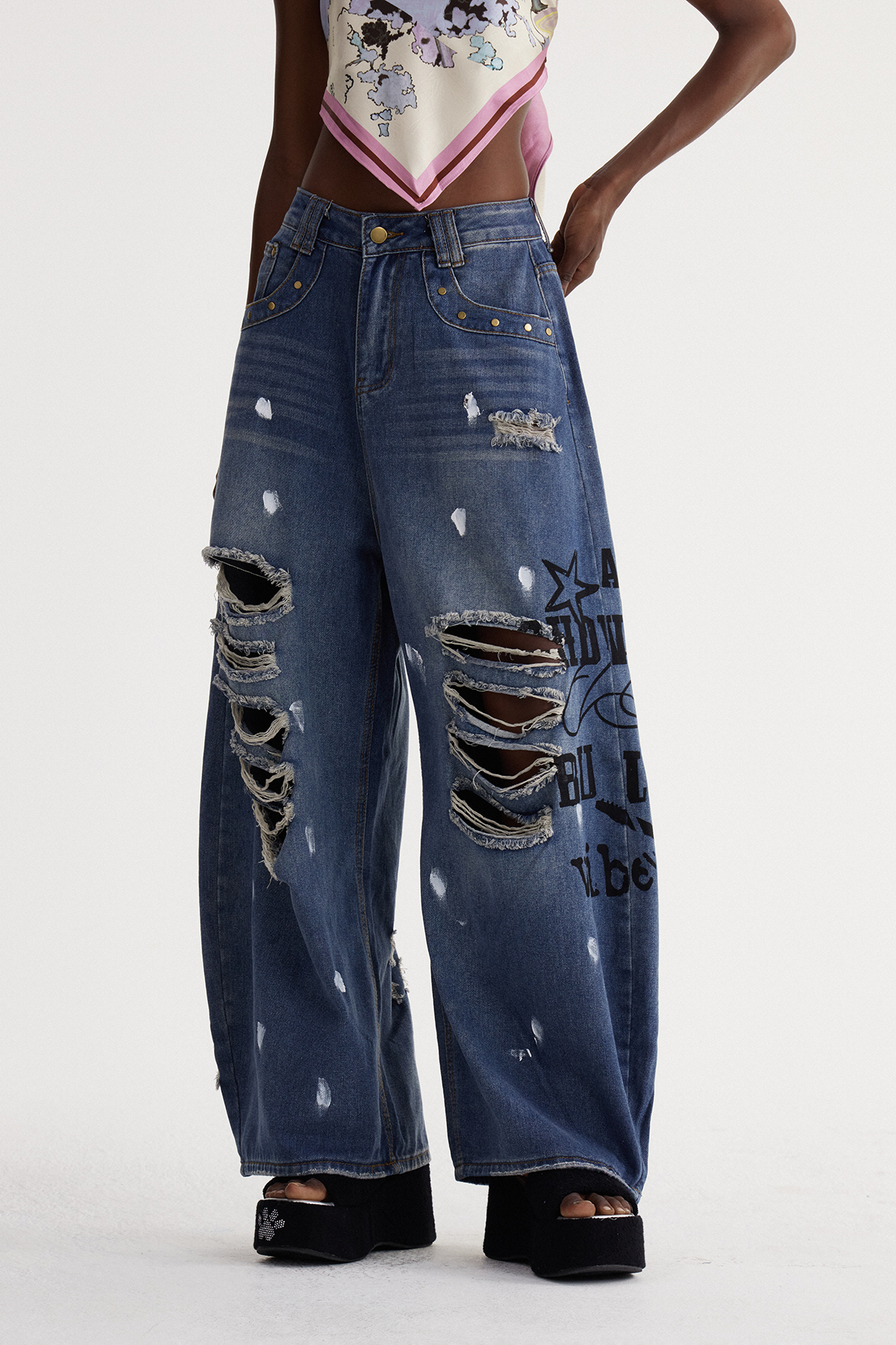 Isay Ripped Print Baggy Jeans