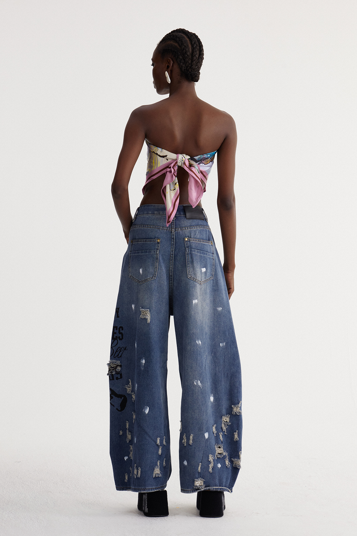 Isay Ripped Print Baggy Jeans