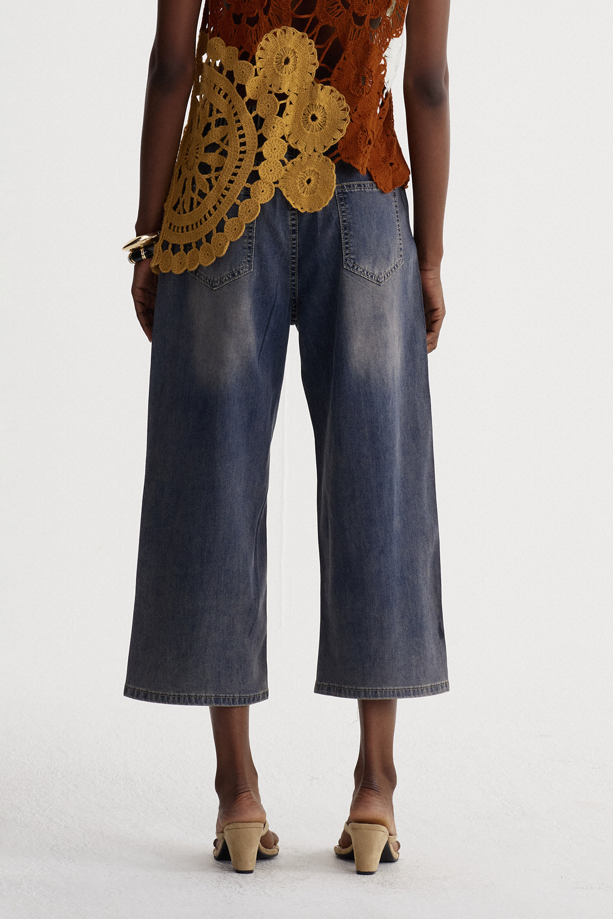 Iseult Flower Cutout Jeans