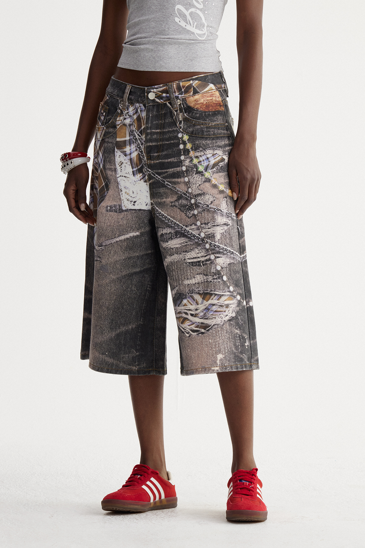 Ishita Print Grid Capri Jeans