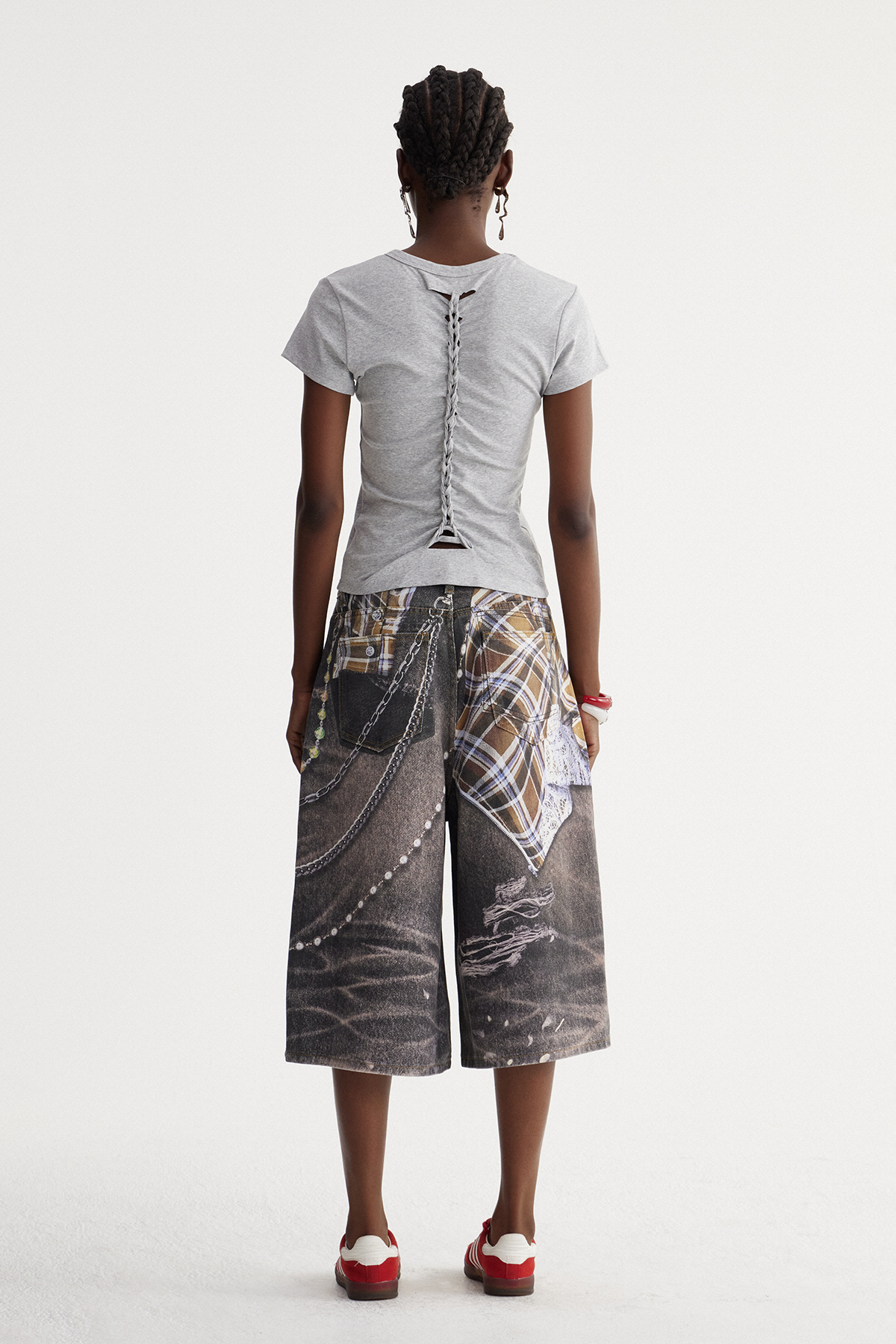 Ishita Print Grid Capri Jeans