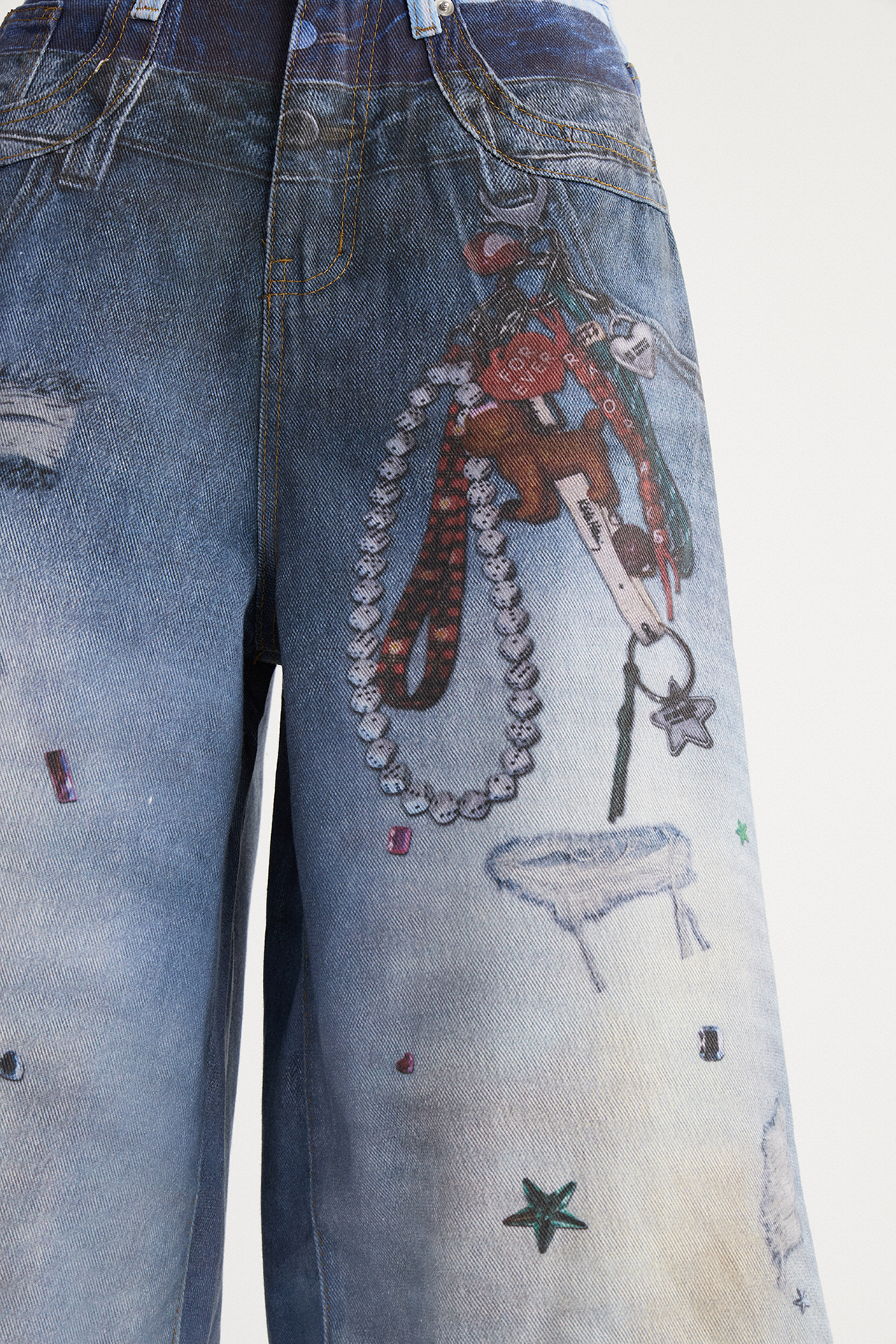 Ishkur Bleached Print Capri Jeans