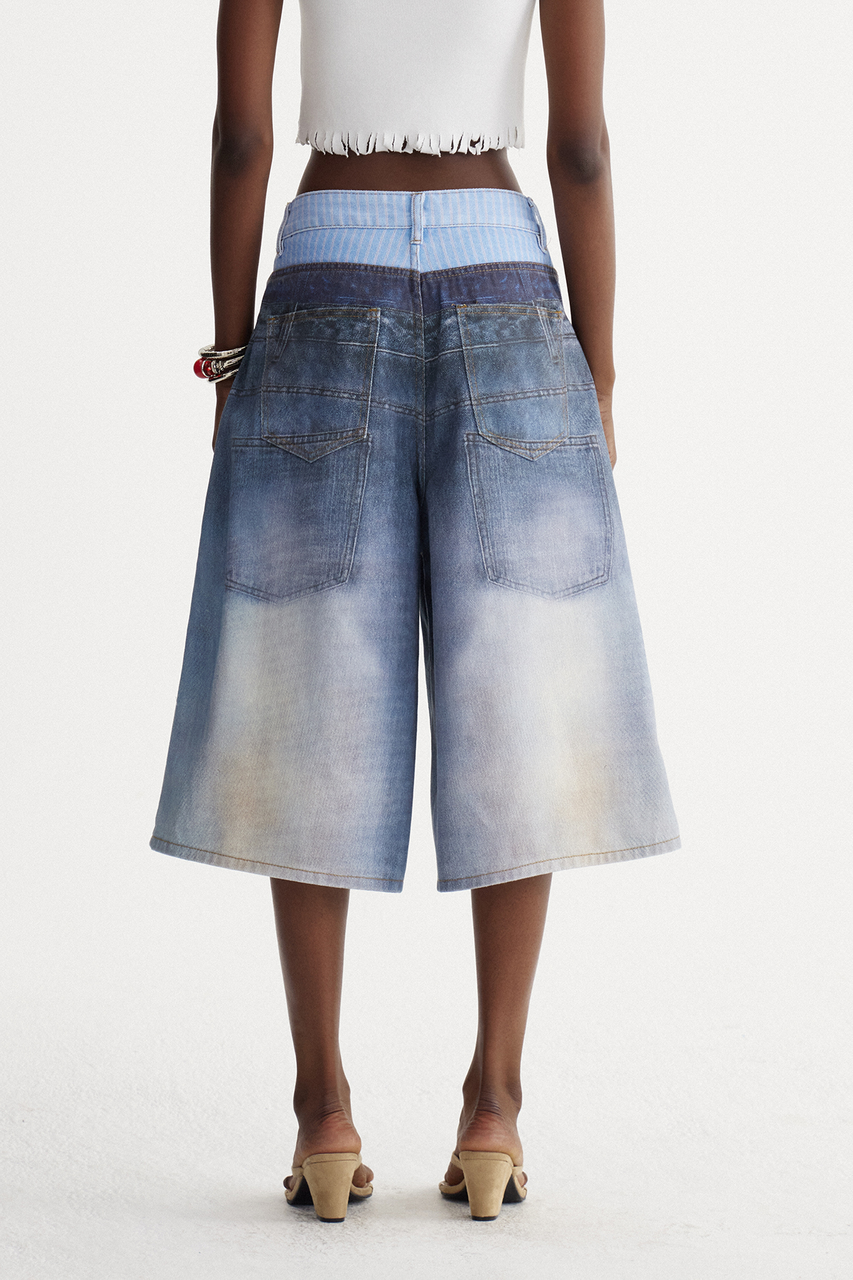 Ishkur Bleached Print Capri Jeans