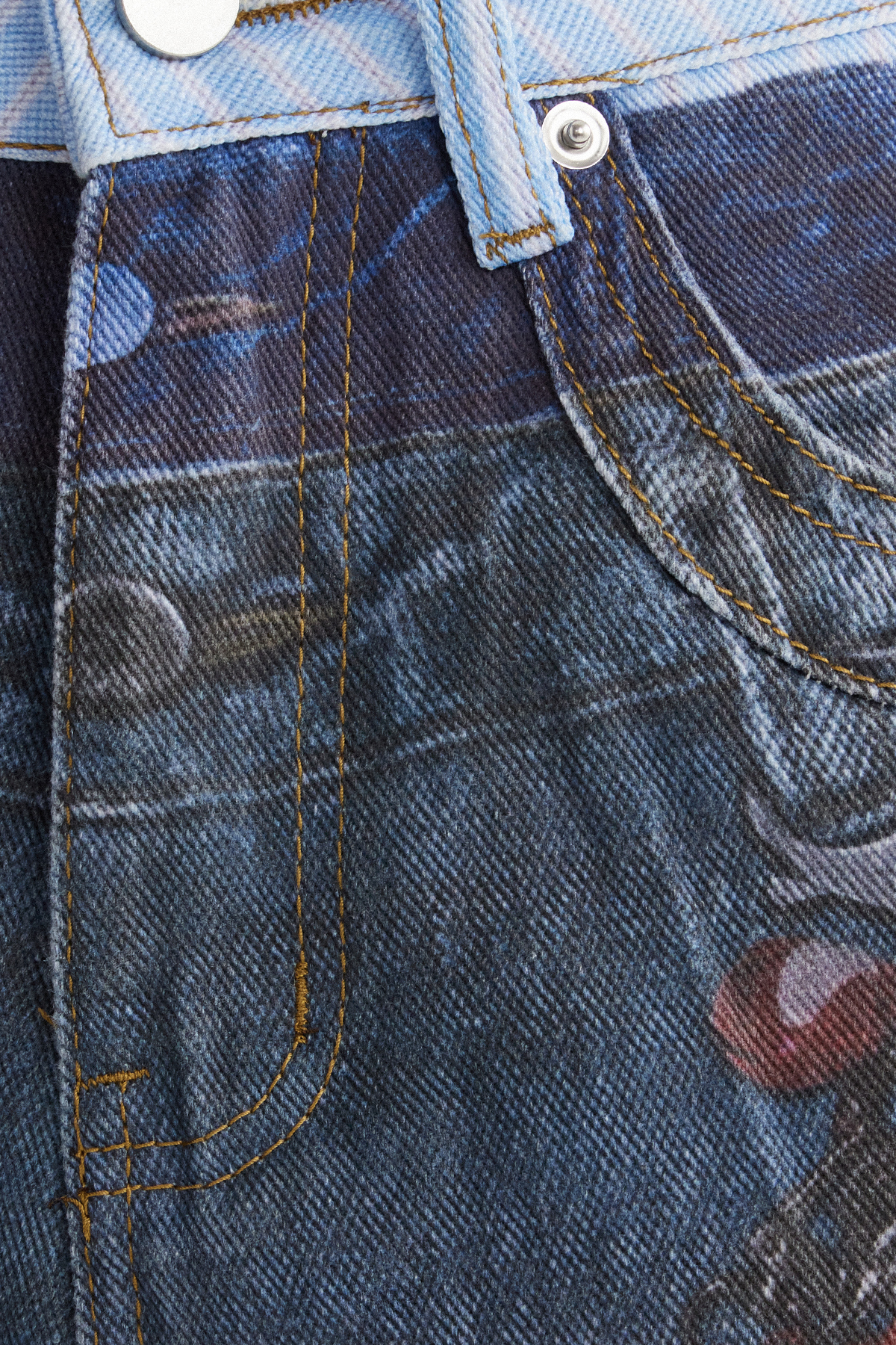 Ishkur Bleached Print Capri Jeans