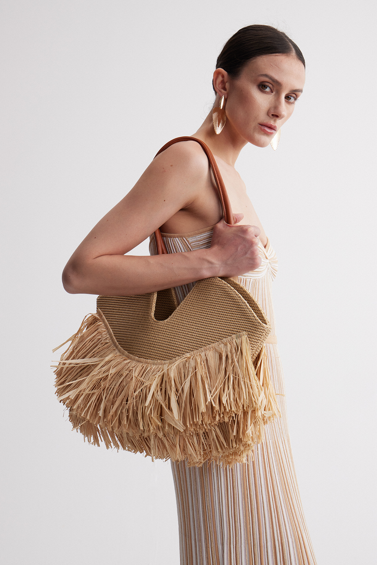 Iskender Woven Fringe Bag