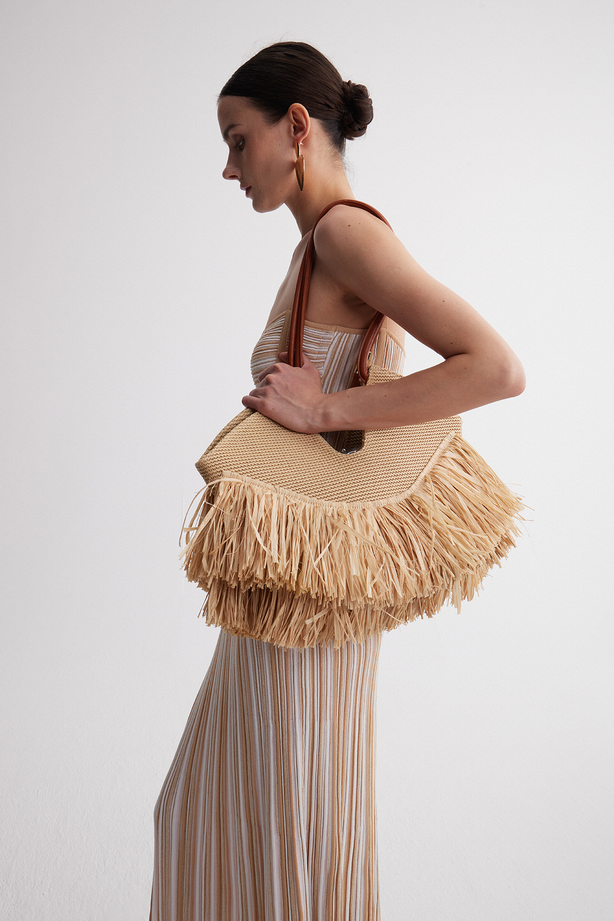 Iskender Woven Fringe Bag