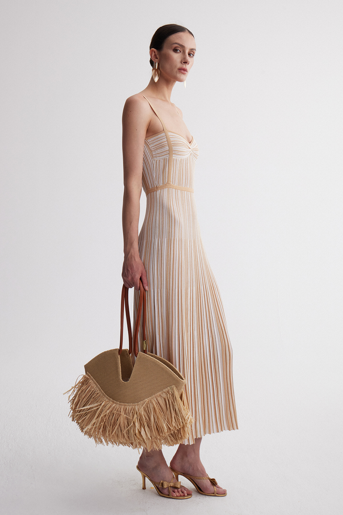 Iskender Woven Fringe Bag