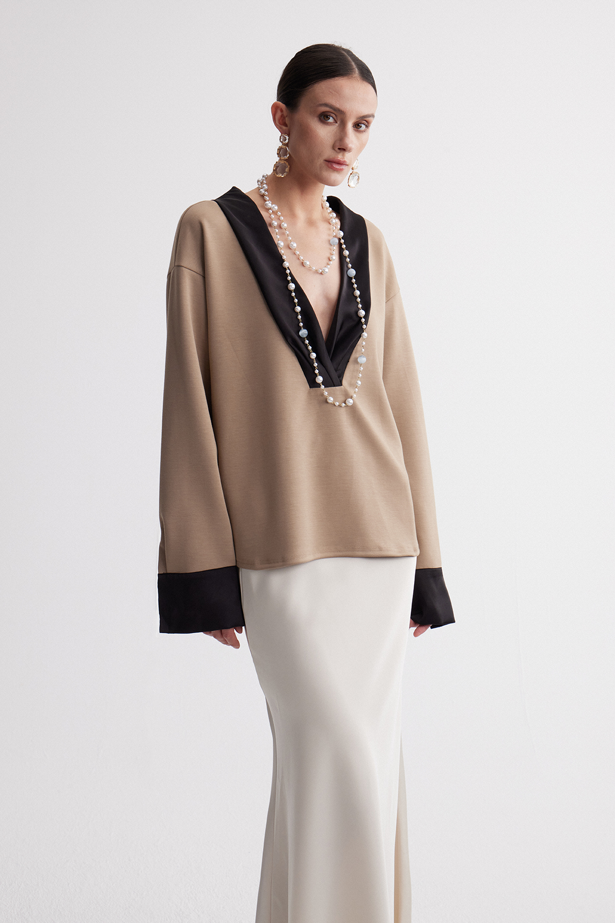 Israfil V Neck Colorblock Top