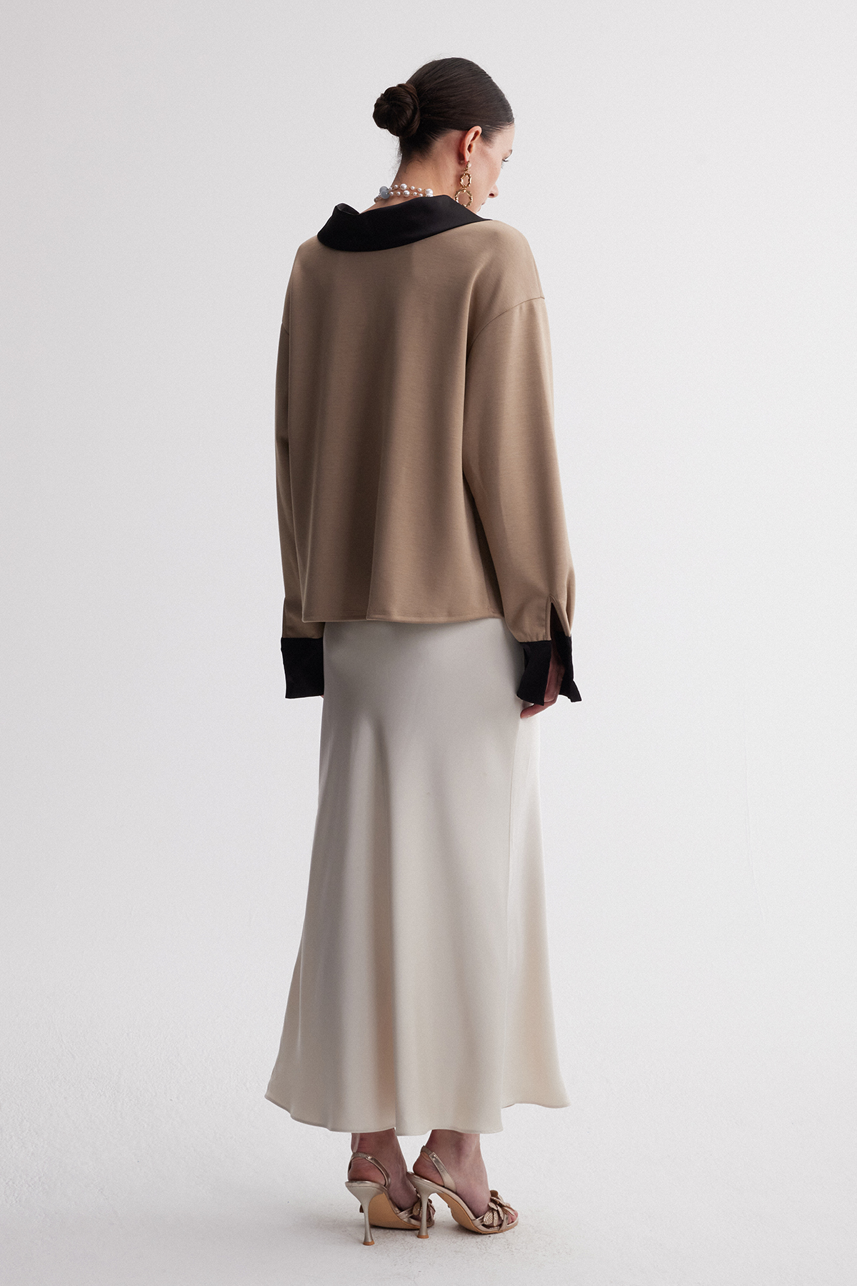 Israfil V Neck Colorblock Top