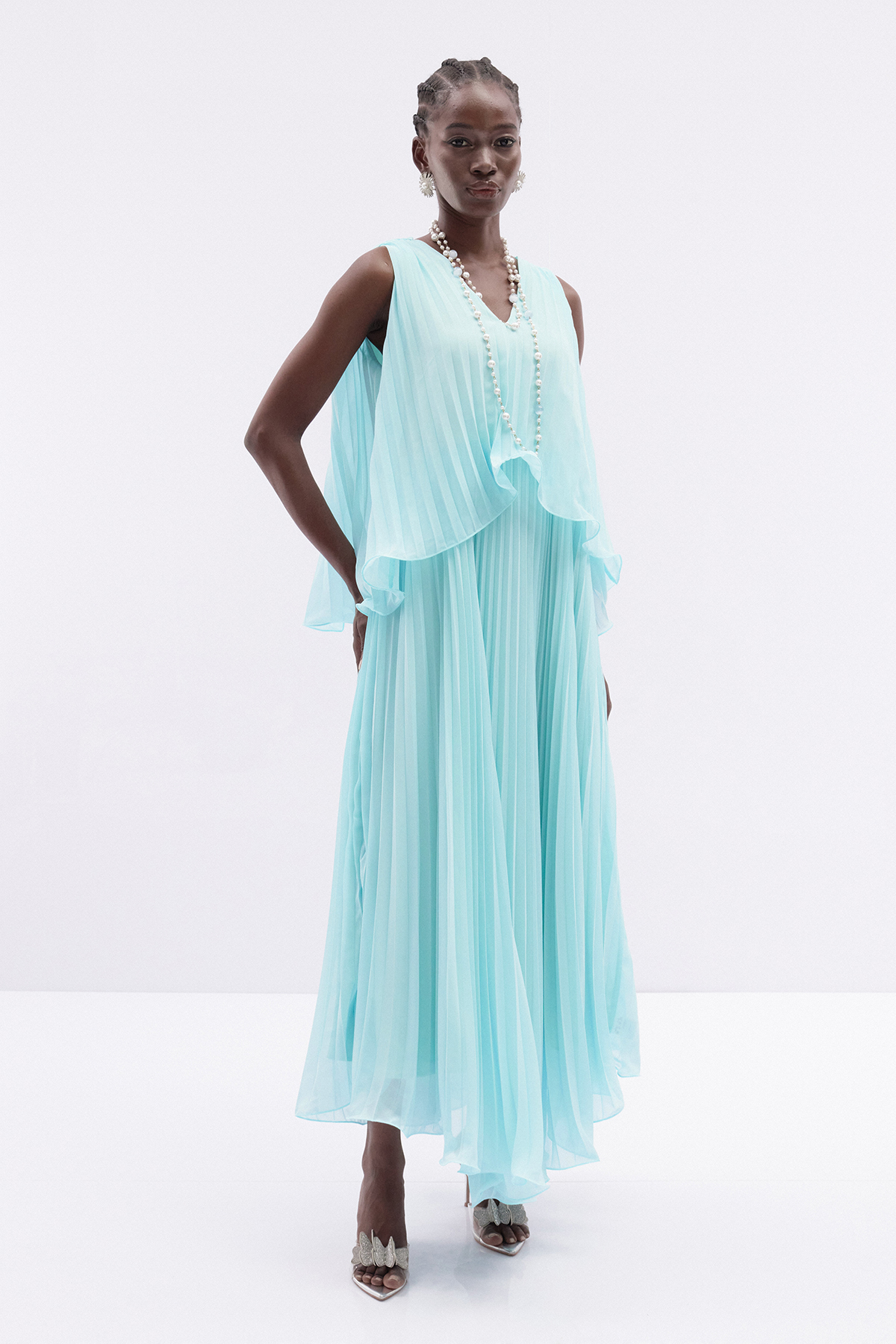 Ithiel Sleeveless Ruffle Midi Dress