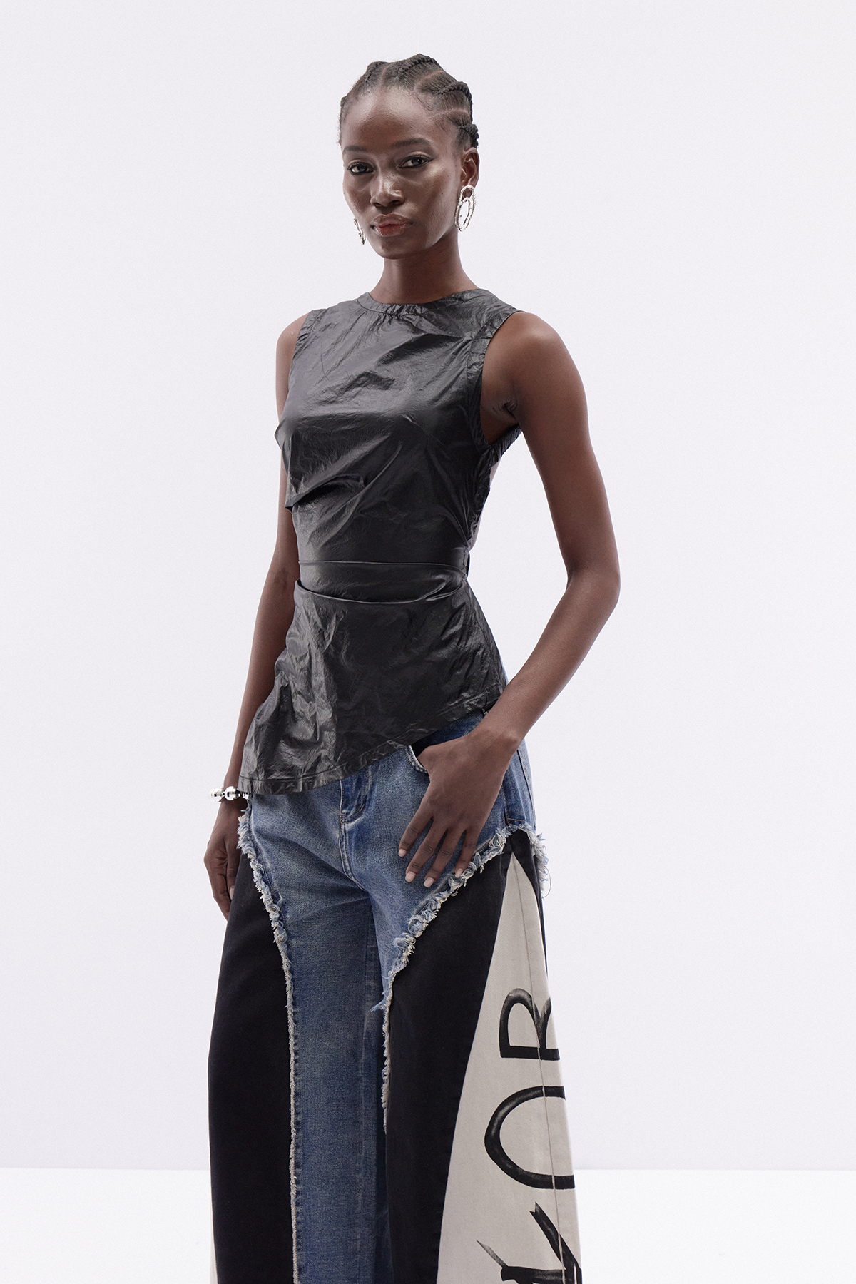 Iudocus Sleeveless Leather Top