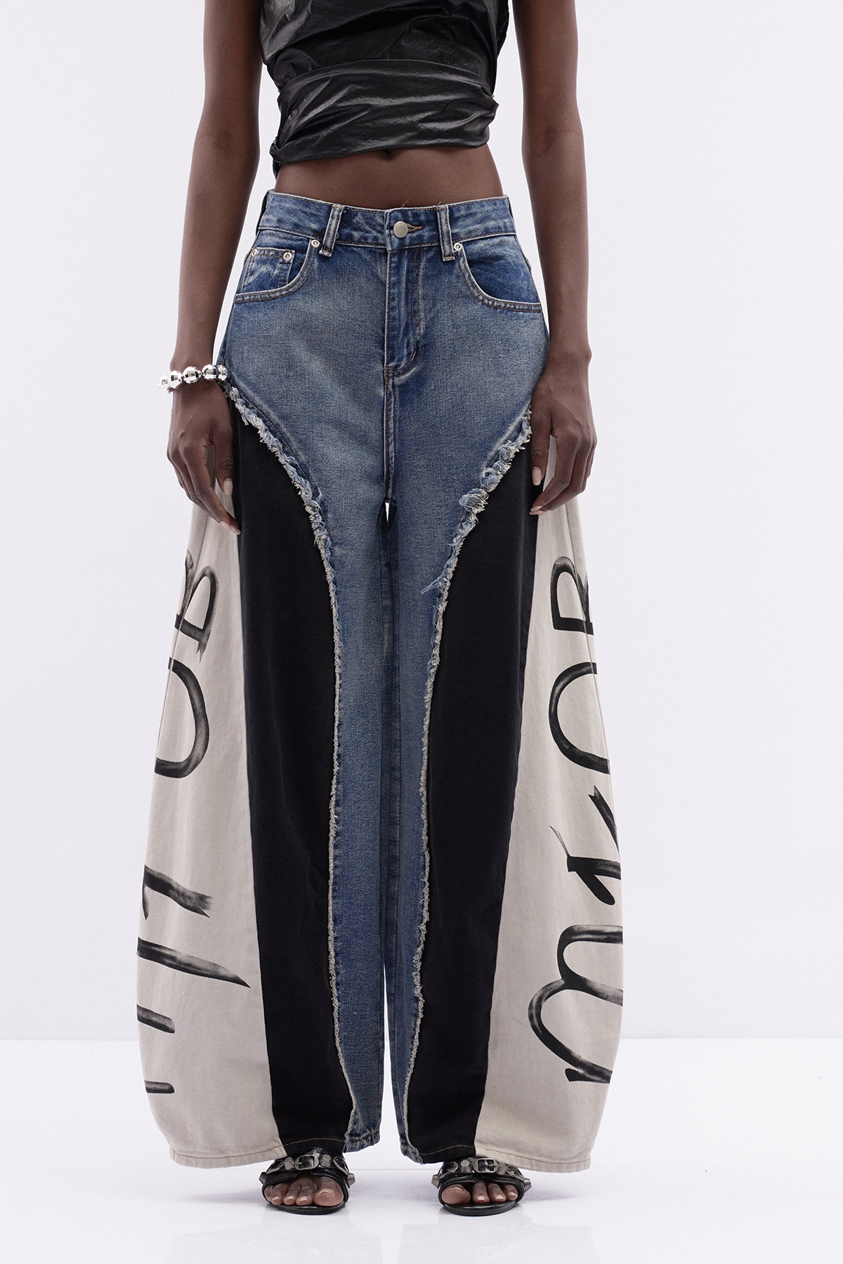Iudris Deconstruct Baggy Jeans