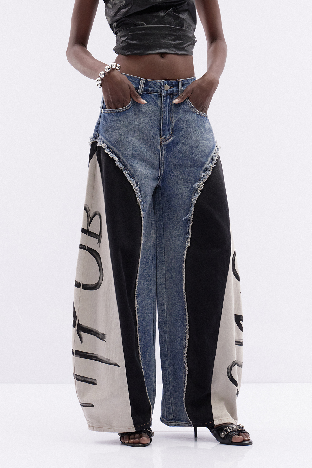 Iudris Deconstruct Baggy Jeans