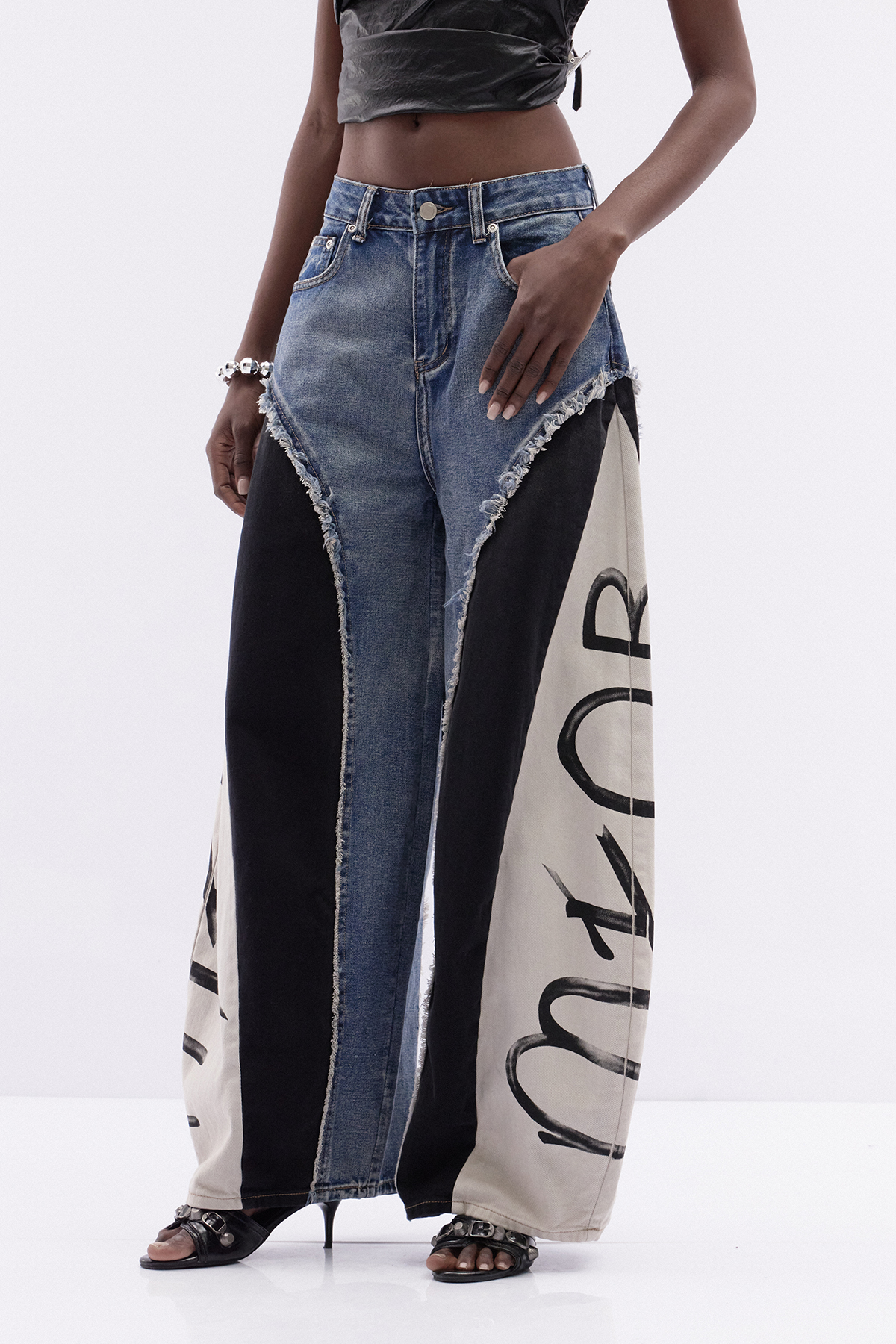 Iudris Deconstruct Baggy Jeans