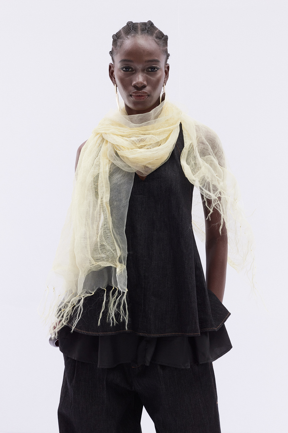 Iulius Mesh Fringe Scarf