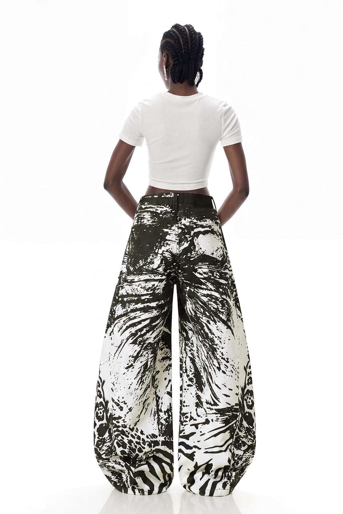 Iuturna Leopard Barrel Jeans