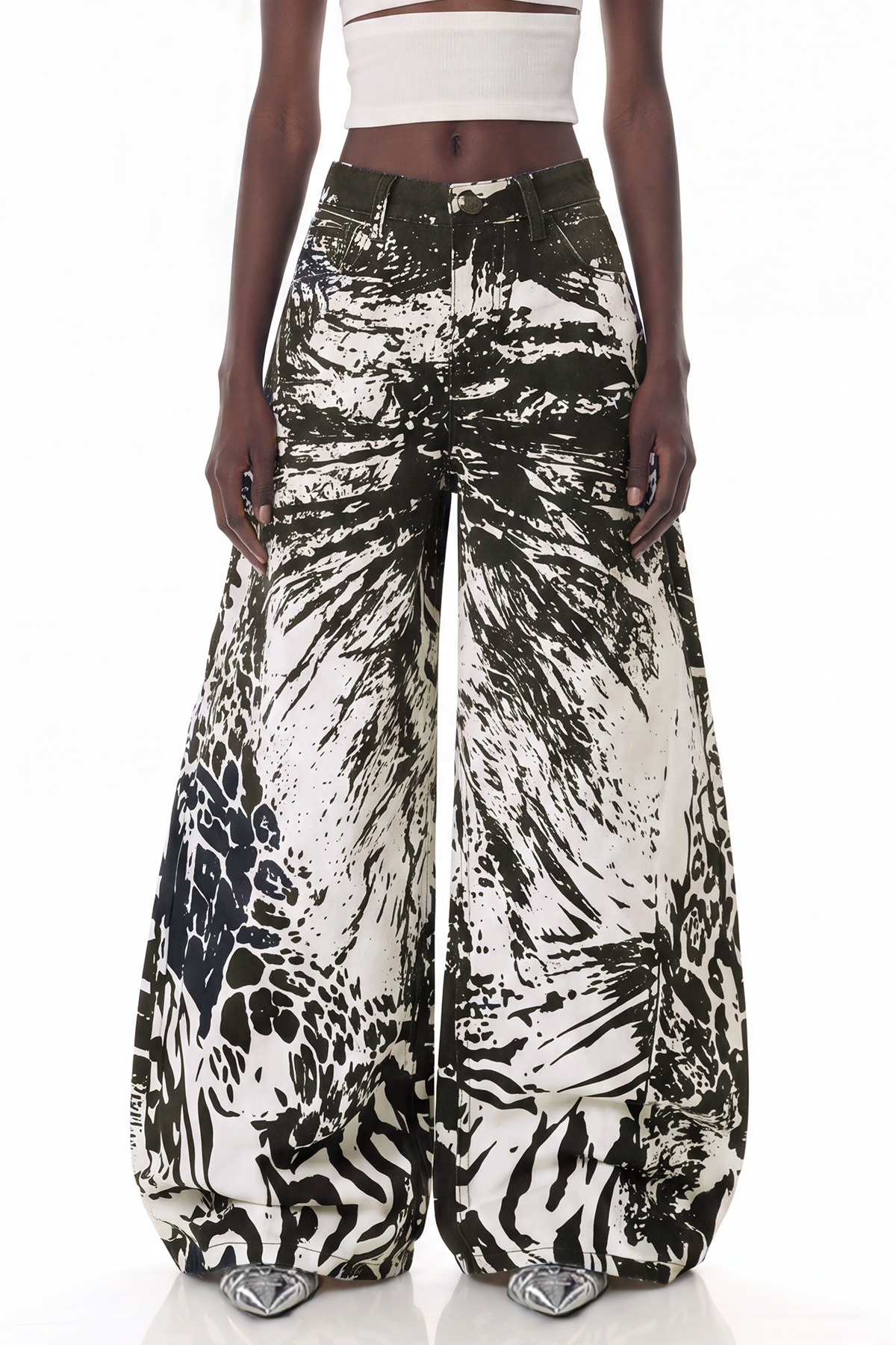 Iuturna Leopard Barrel Jeans