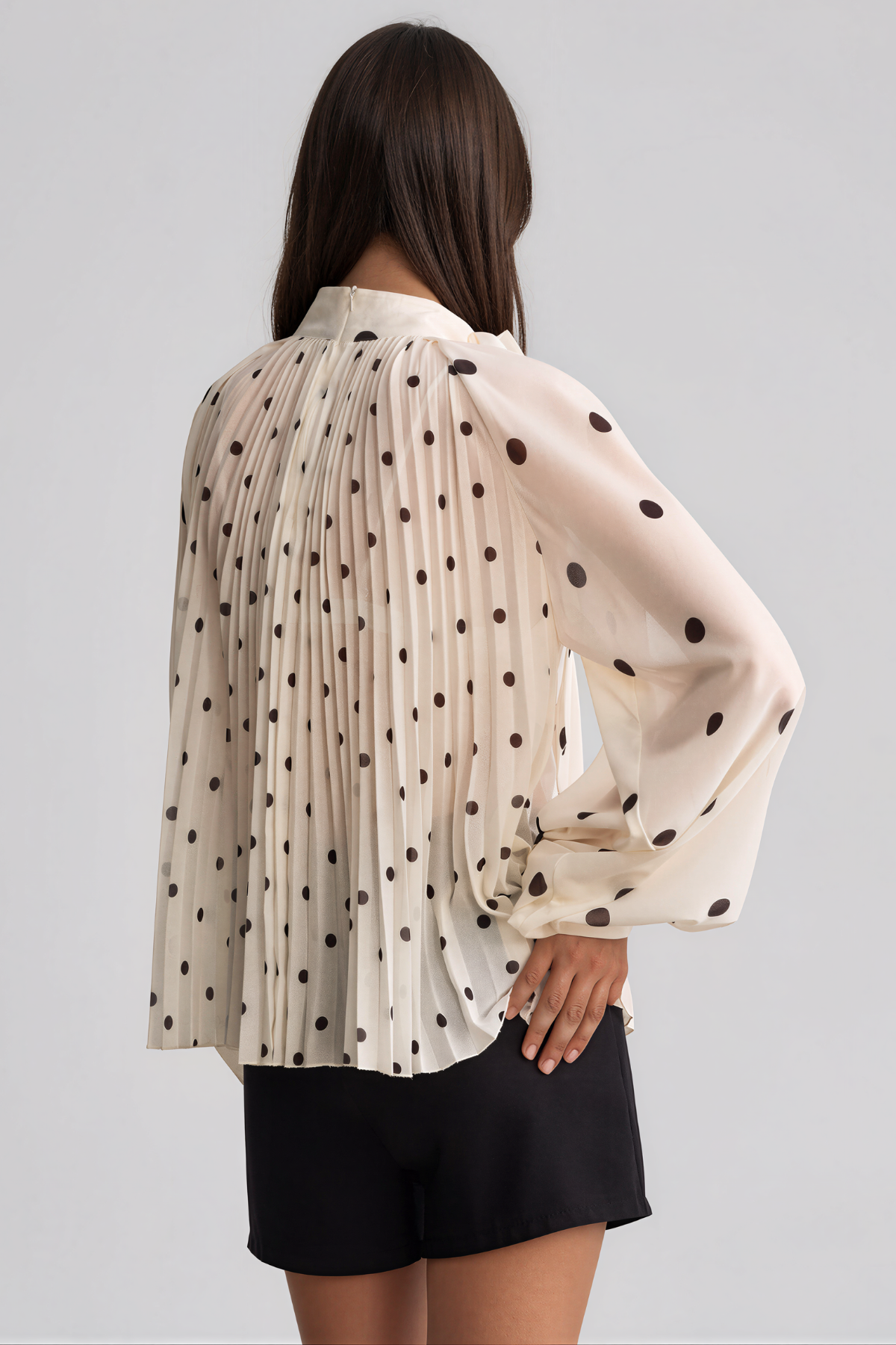 Iuventinus Batwing Sleeve Dot Top