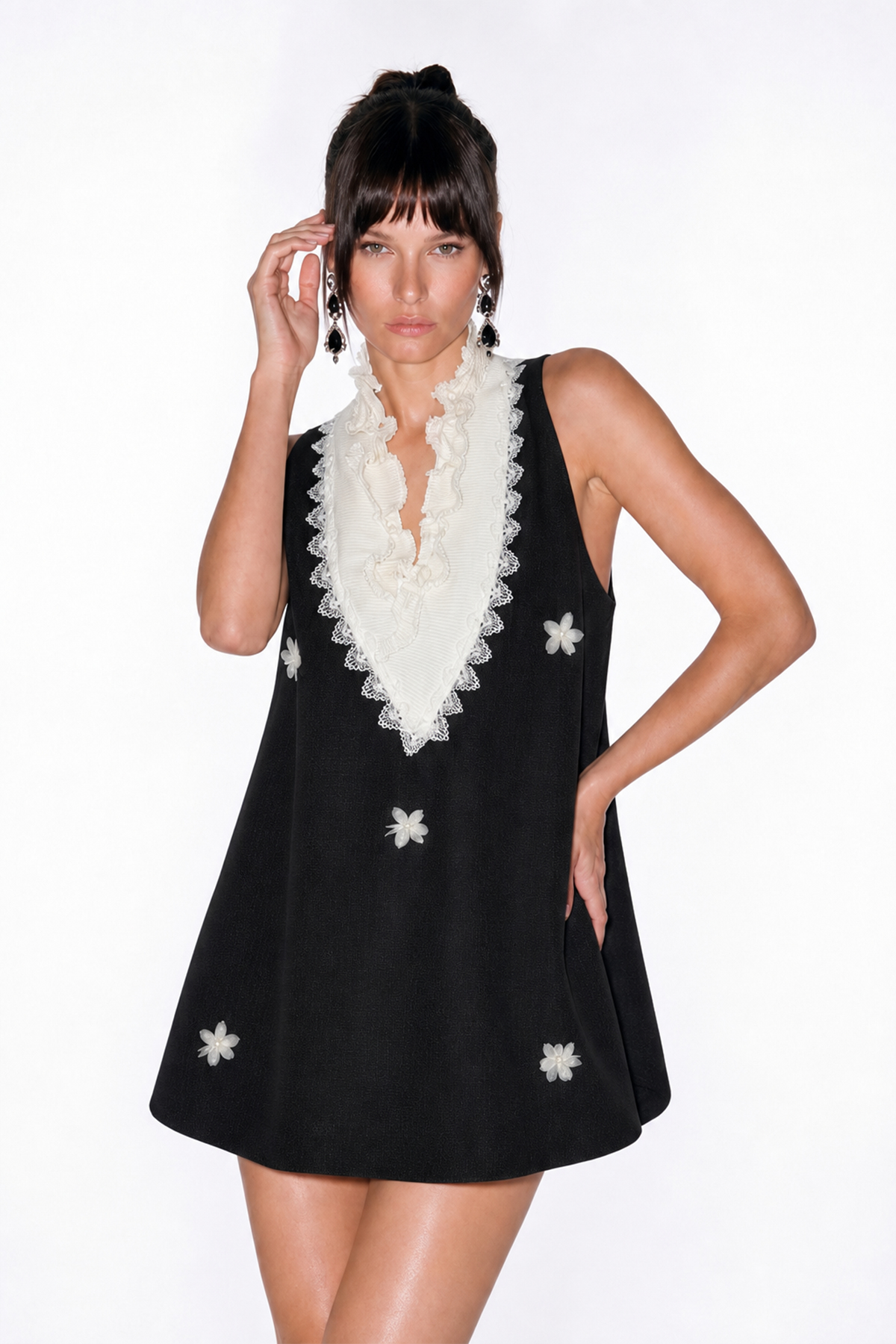 Ivanna Sleeveless Flower Mini Dress