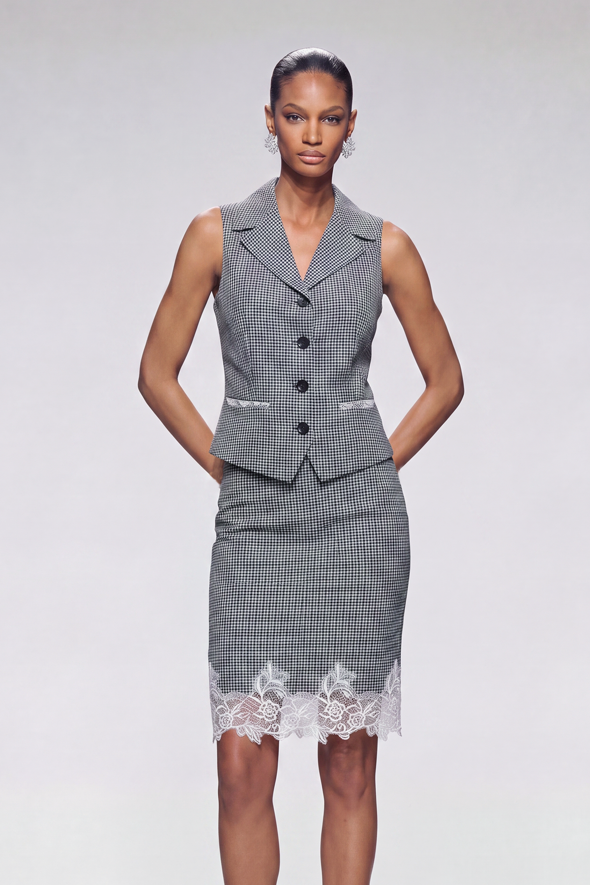Ivano Sleeveless Grid Blazer